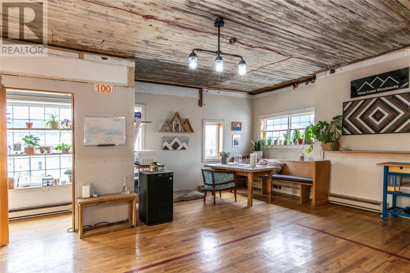 146 Casey Street, photo 3 of 19