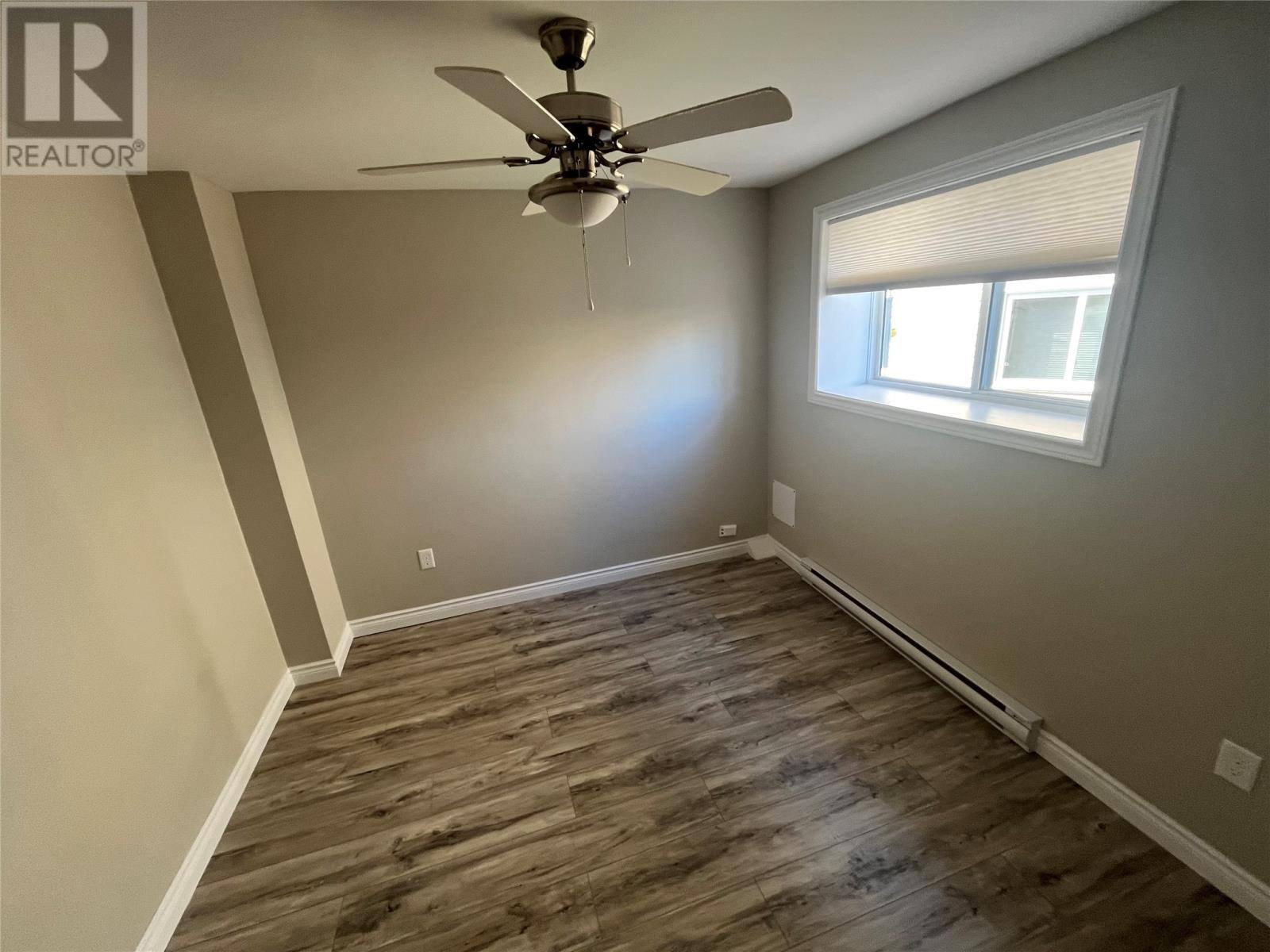 31 LIONS Road, photo 10 of 27