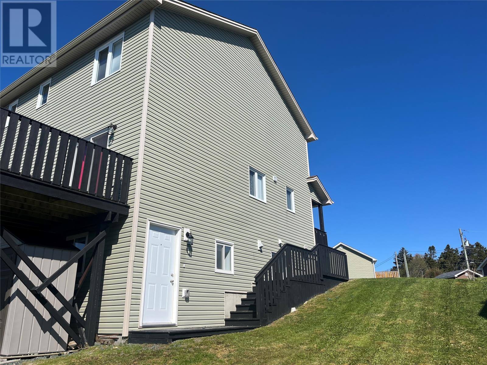 31 LIONS Road, photo 4 of 27