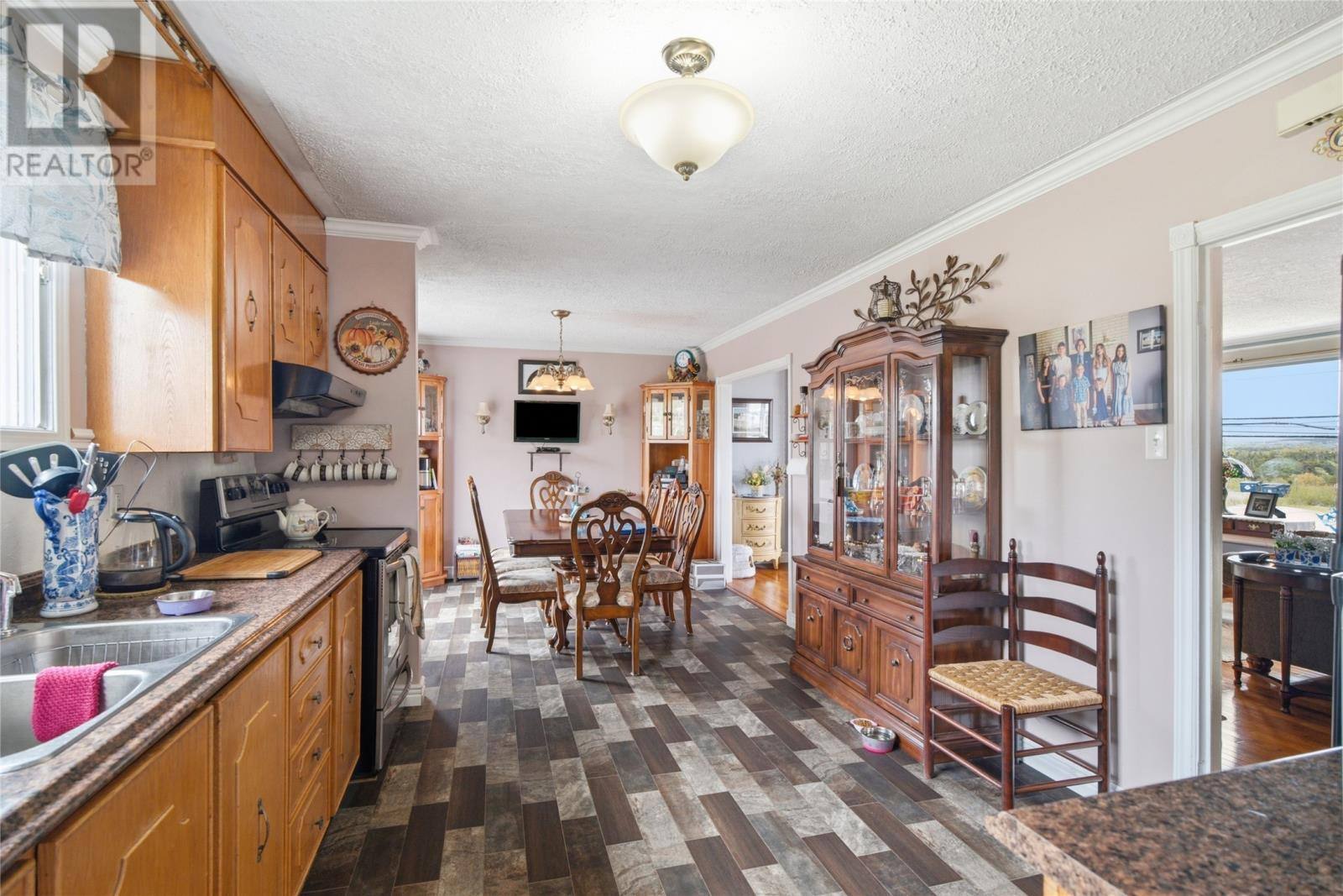 1190 Topsail Road, photo 15 of 34