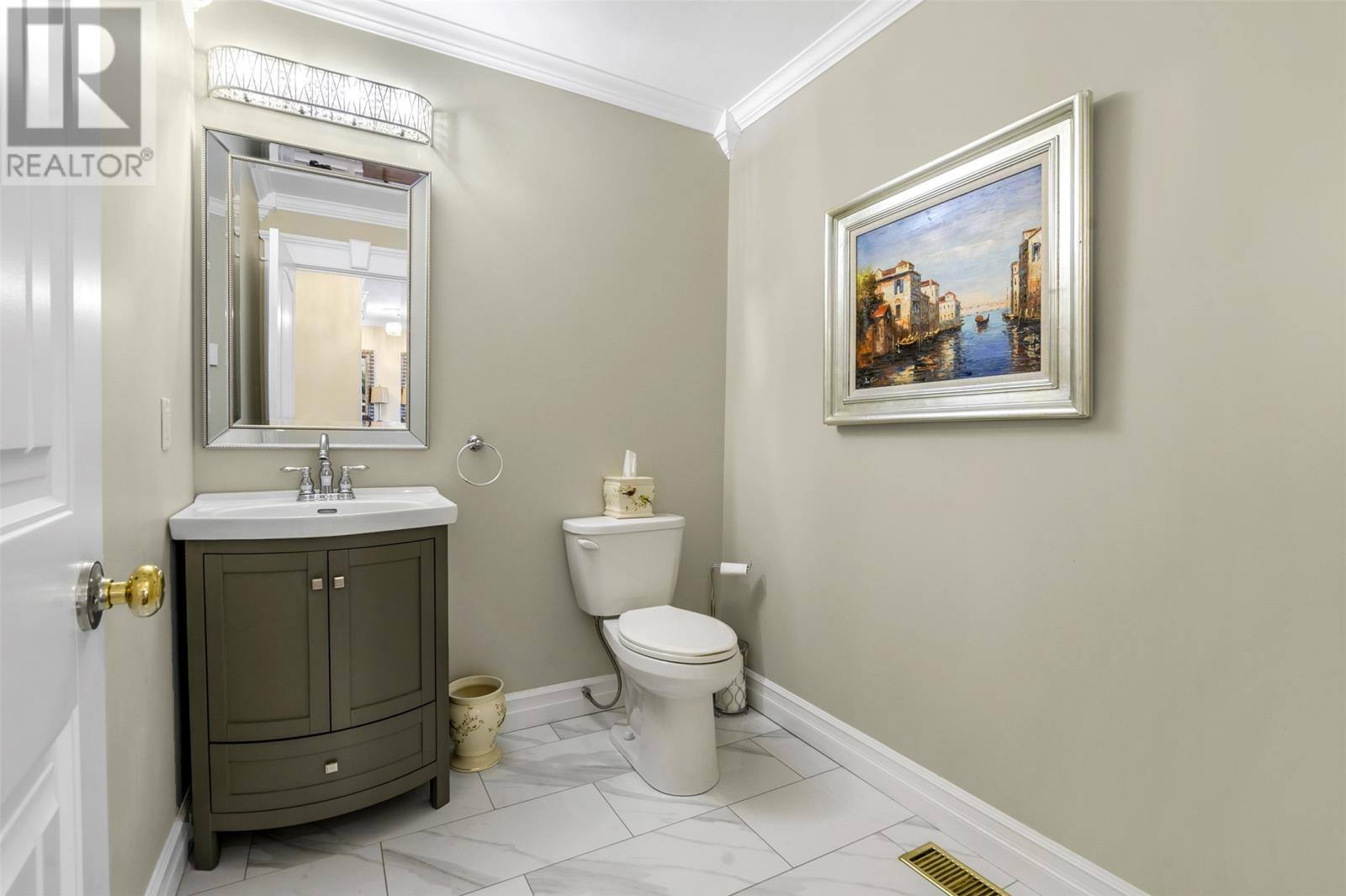 133 Ridgewood Drive, photo 19 of 47