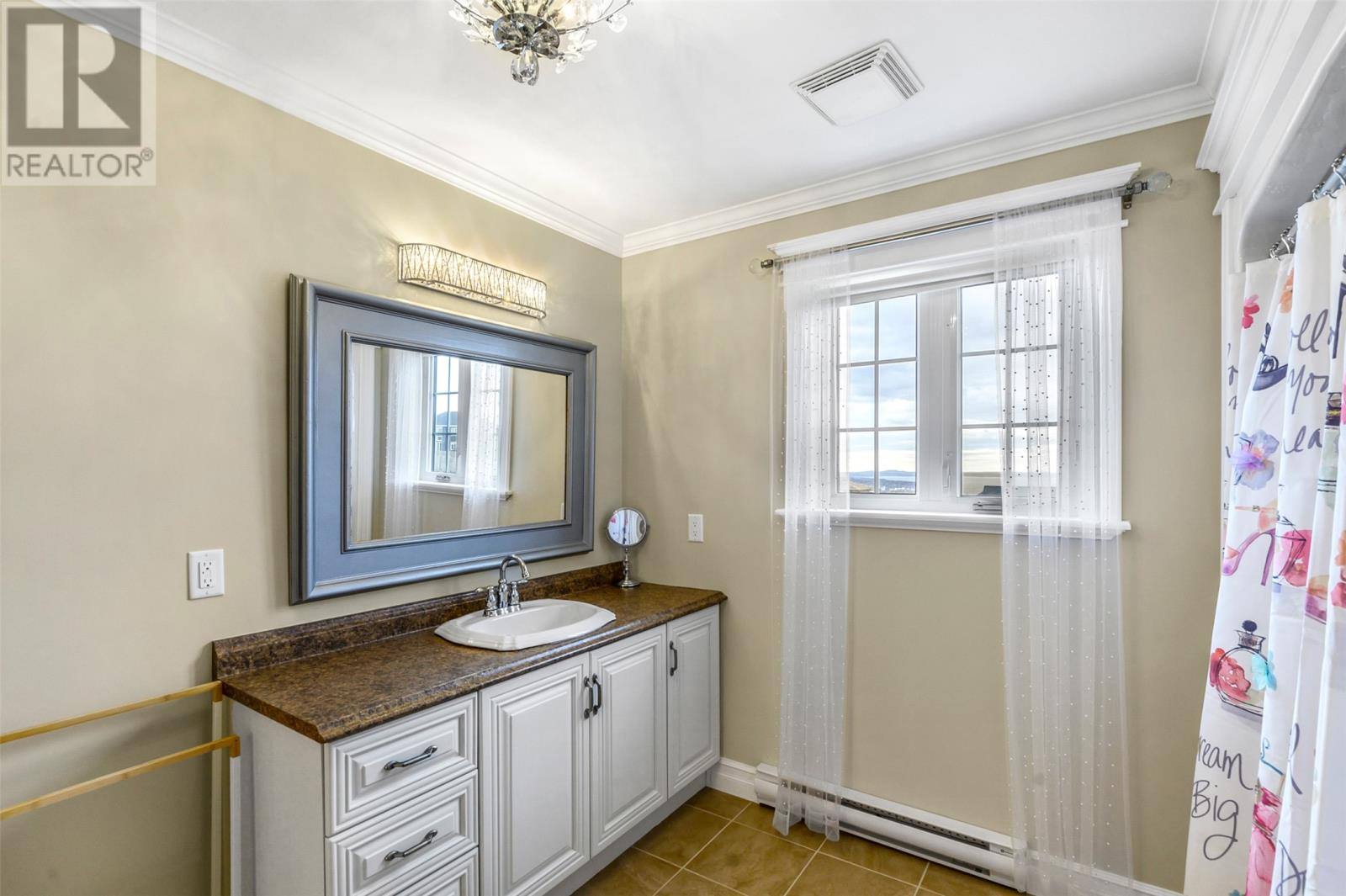 133 Ridgewood Drive, photo 35 of 47