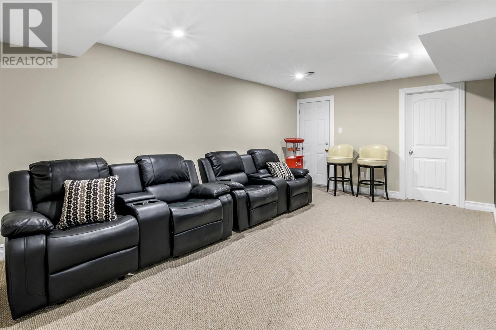 133 Ridgewood Drive, photo 44 of 47