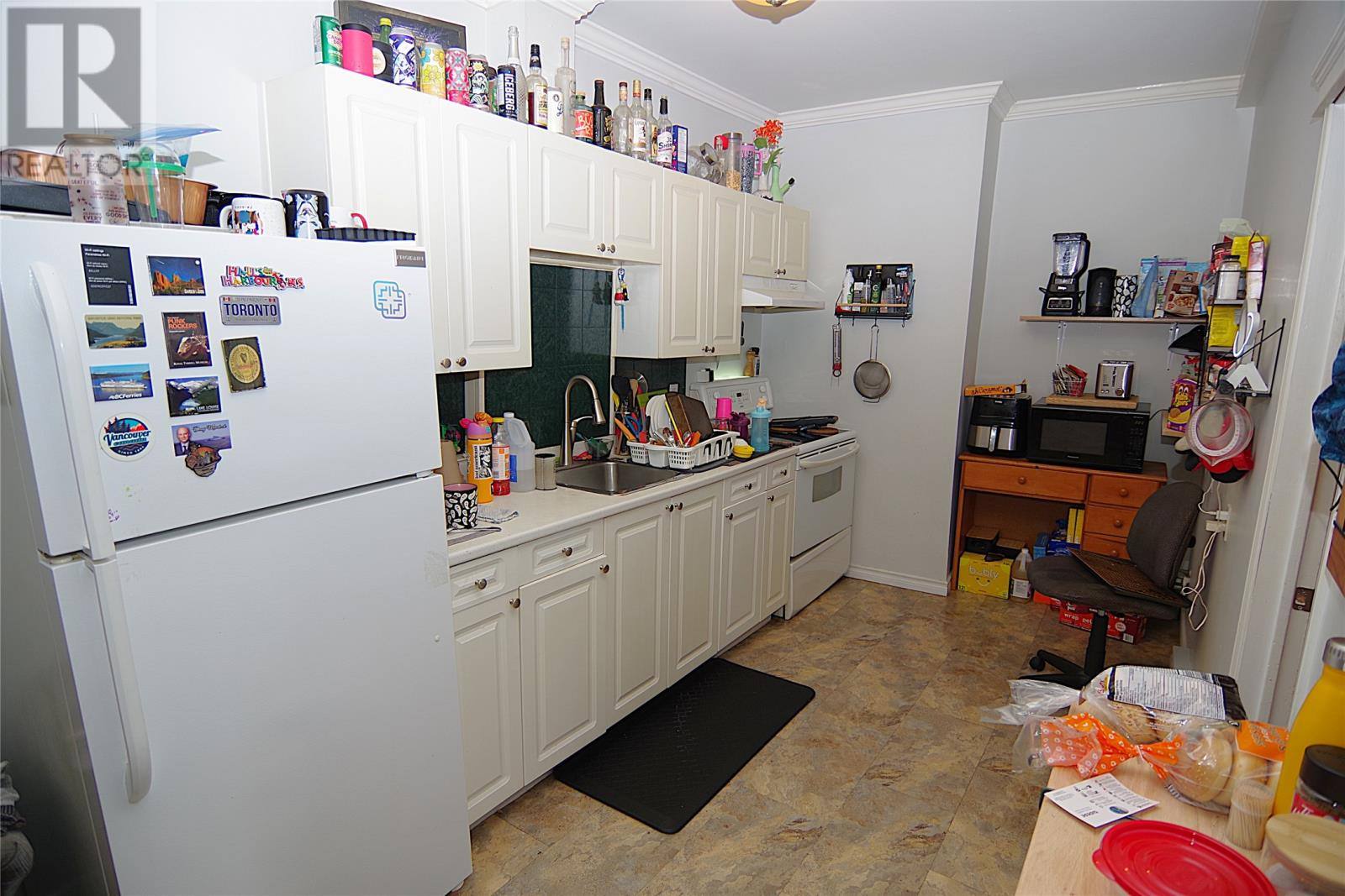 41 Monroe Street, photo 17 of 21