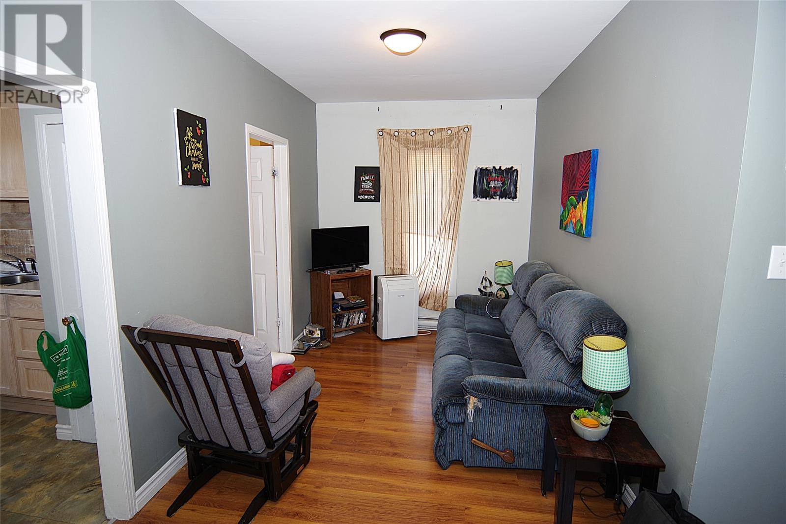 41 Monroe Street, photo 7 of 21