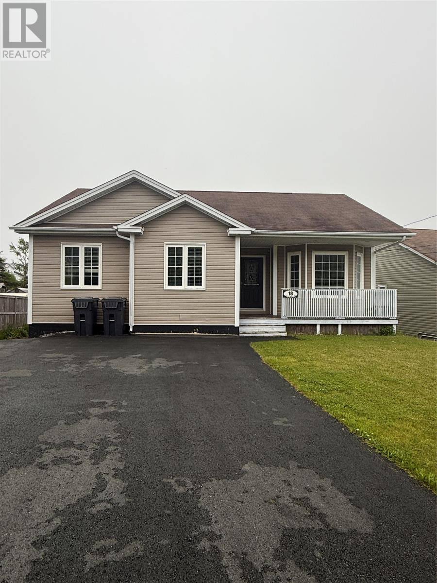 18 St. Thomas Line, photo 1 of 1