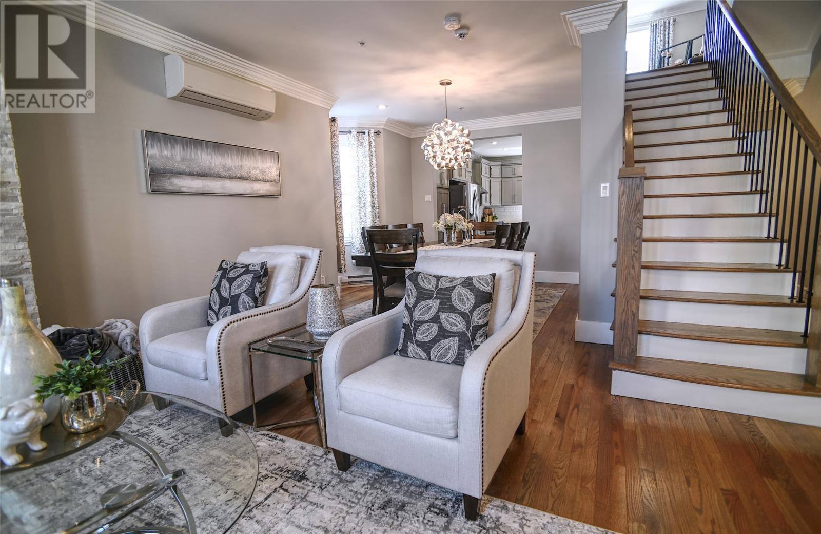 63 Bond Street, photo 17 of 48