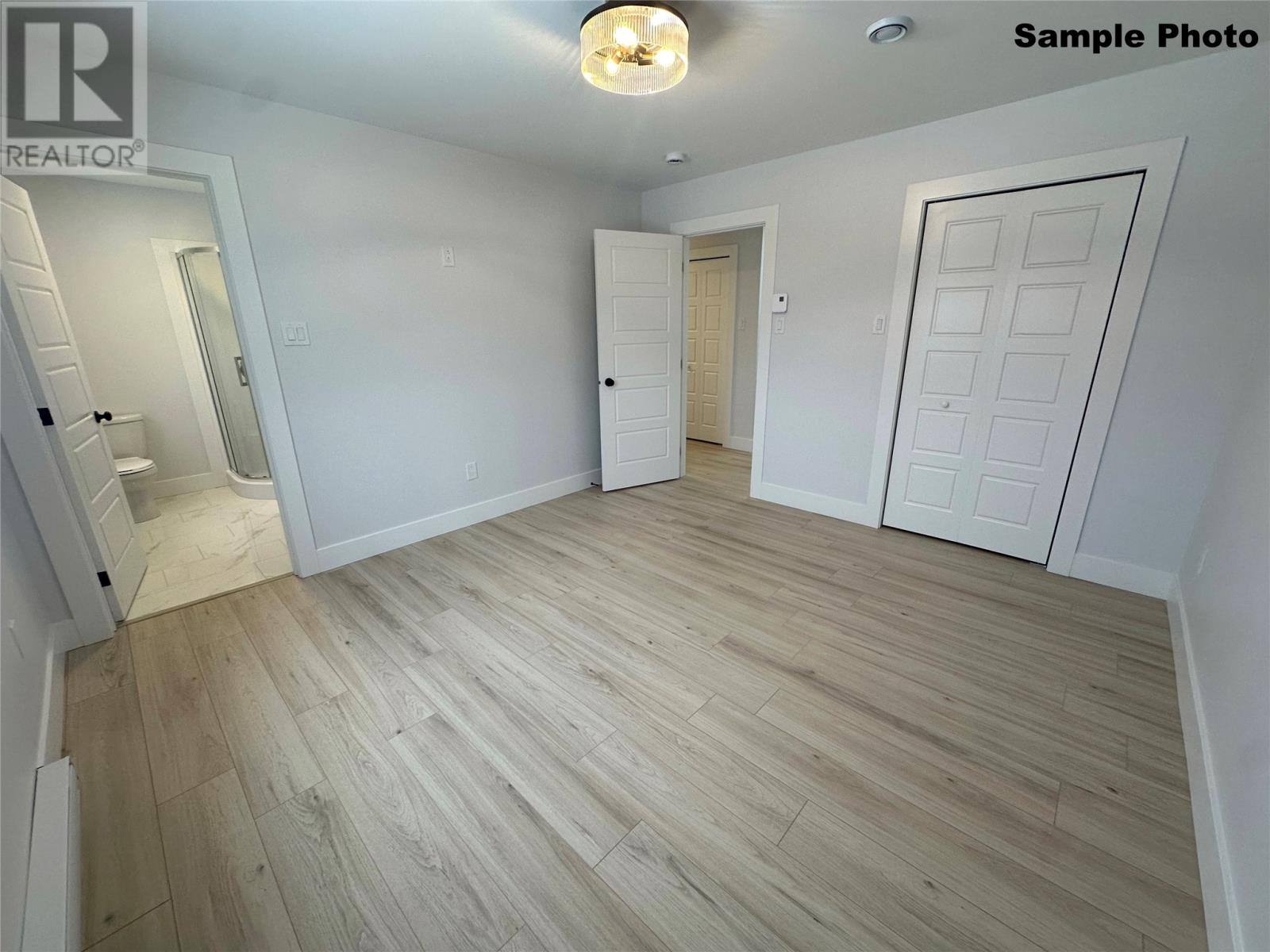 2 Knightsbridge Place, photo 13 of 21