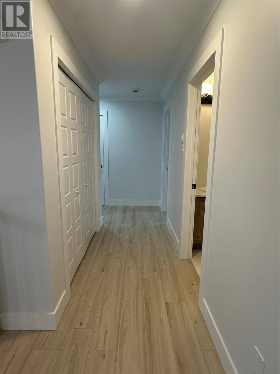 2 Knightsbridge Place, photo 10 of 21