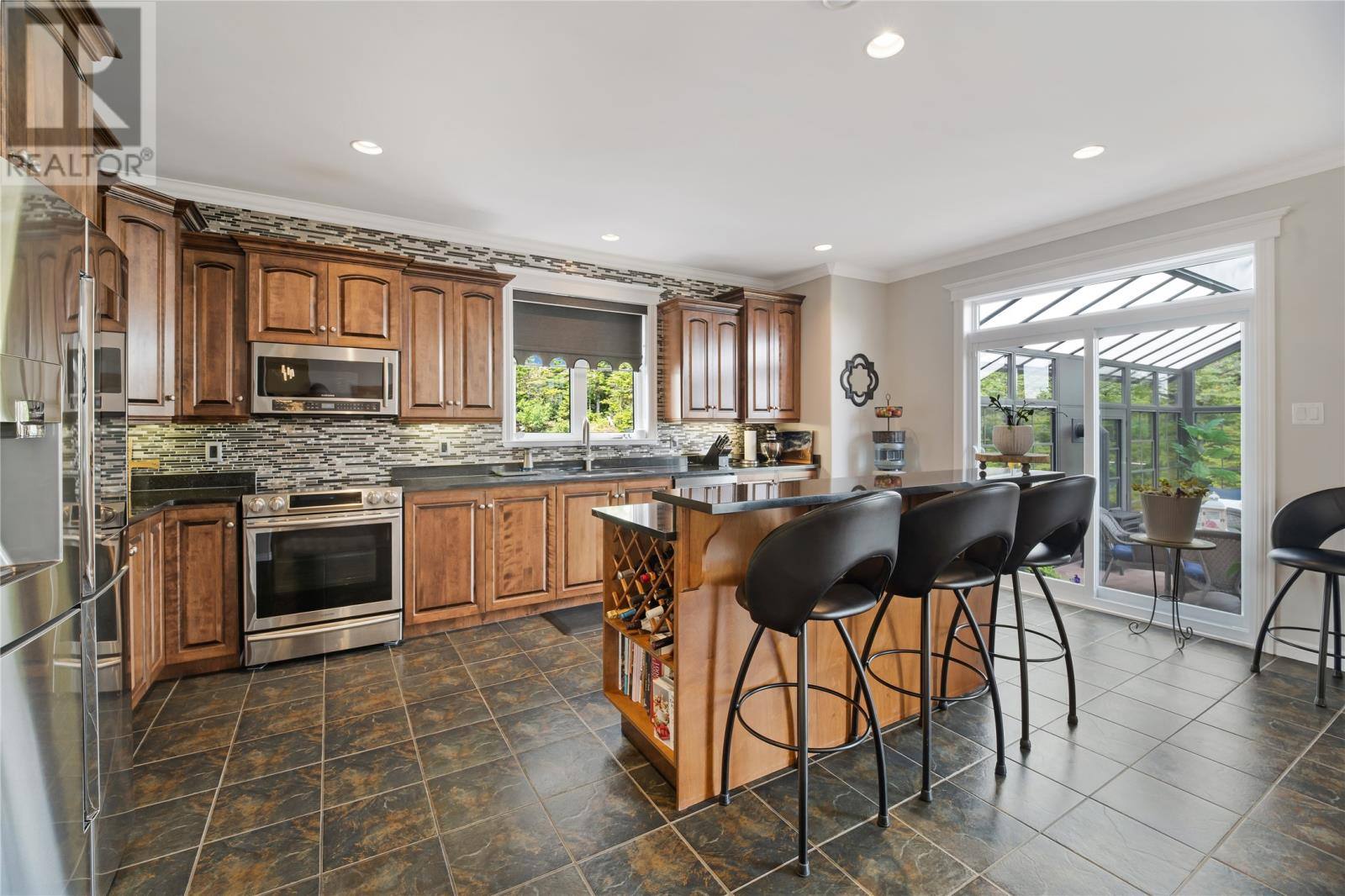 206 Summit Drive, photo 16 of 50