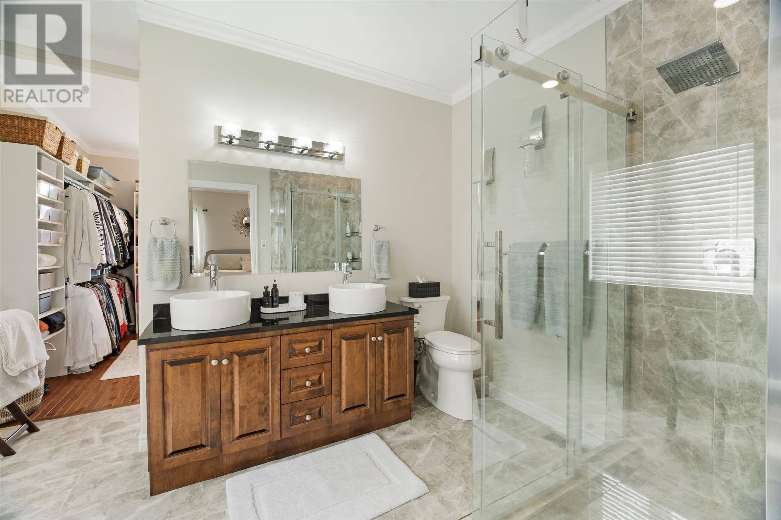 206 Summit Drive, photo 26 of 50