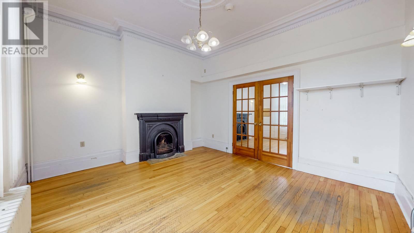 28 COCHRANE Street, photo 19 of 36