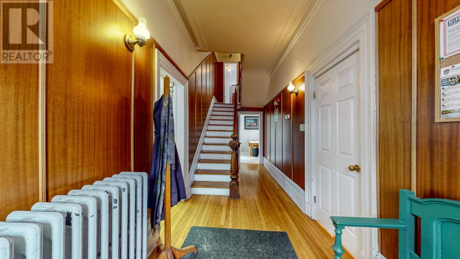 28 COCHRANE Street, photo 34 of 36