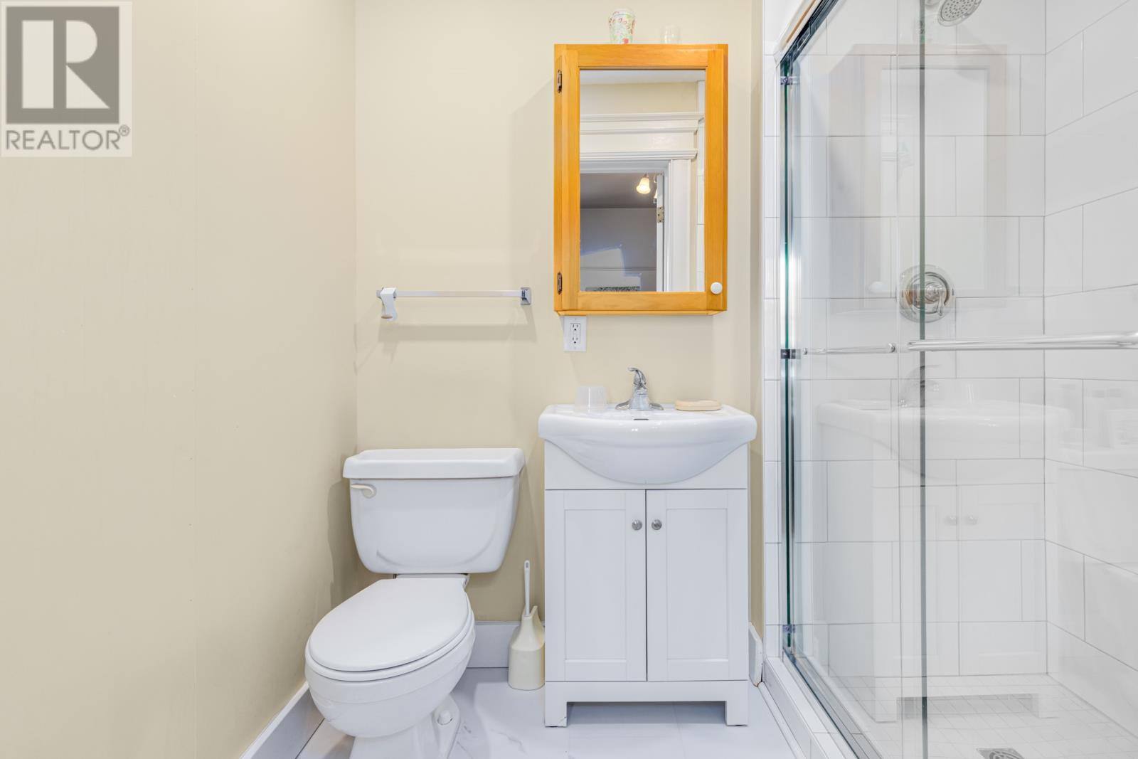 54 Circular Road, photo 16 of 28