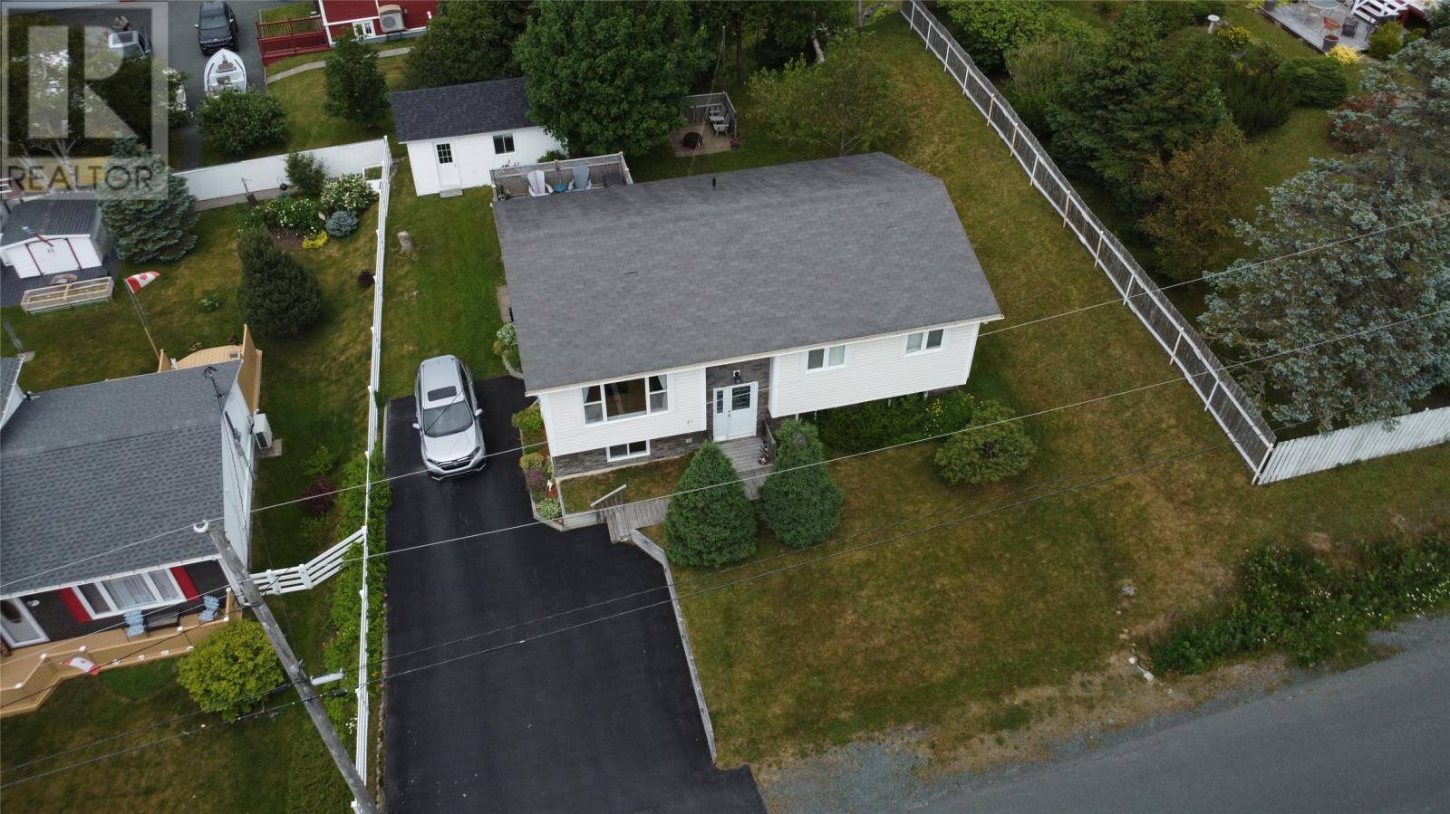 57 Cabot Road, photo 27 of 35