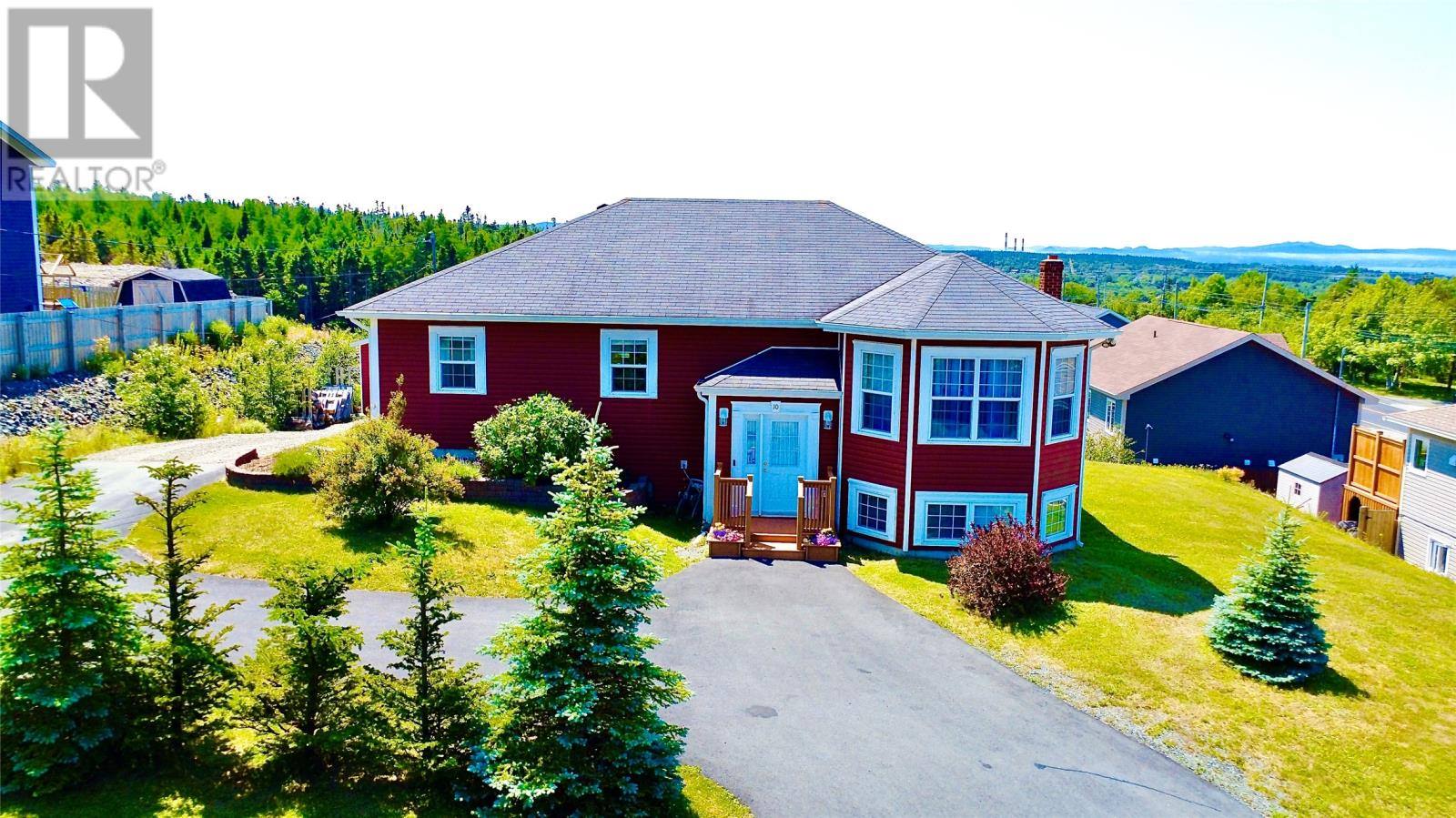 10 Hopewell Garden, photo 1 of 47
