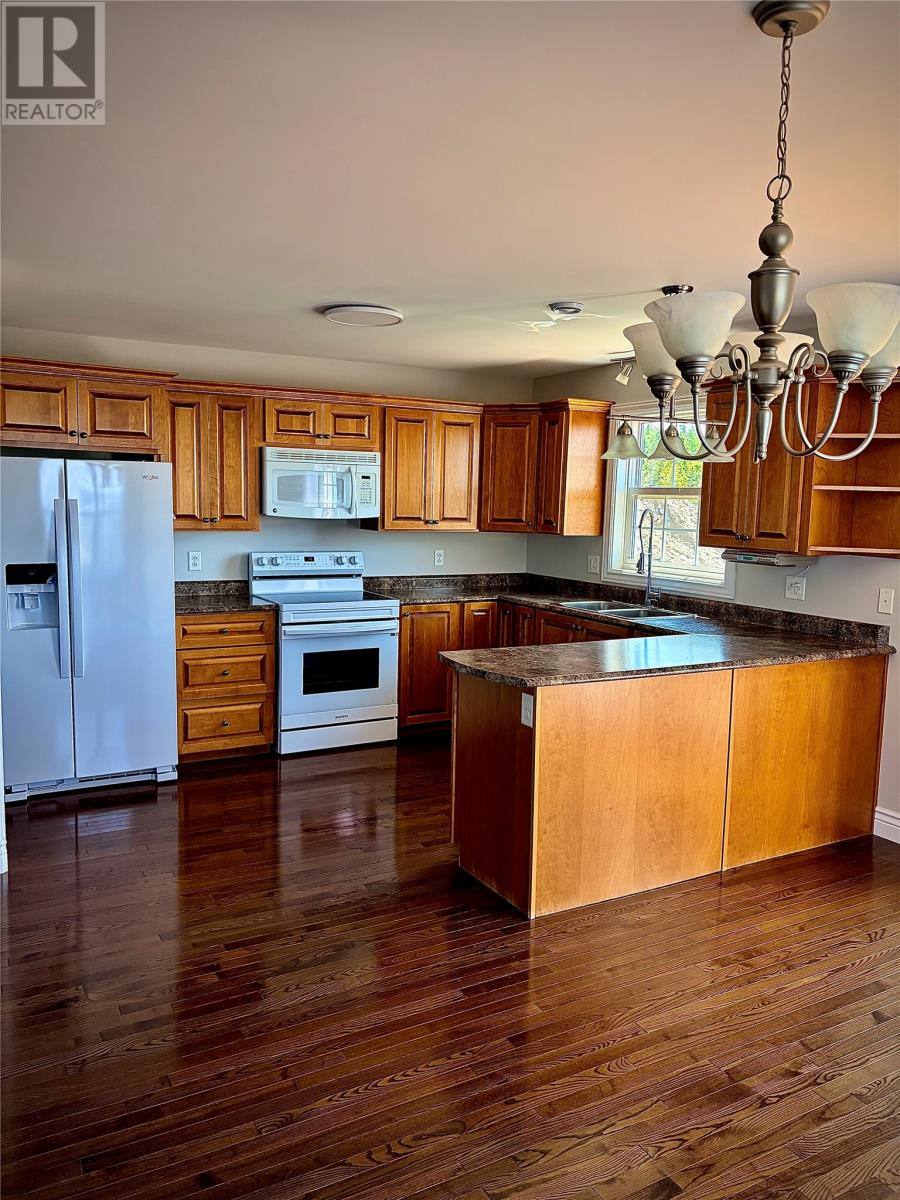 10 Hopewell Garden, photo 11 of 47