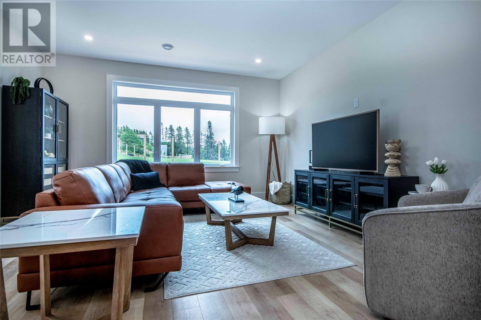 13 Reddley Place, photo 8 of 26