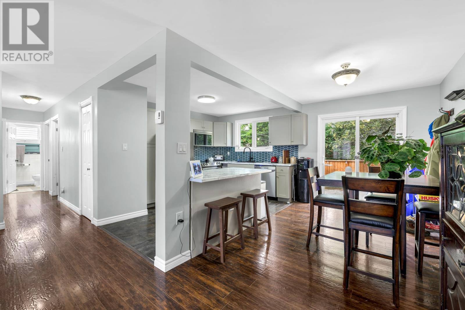 61 Reid Street, photo 10 of 40