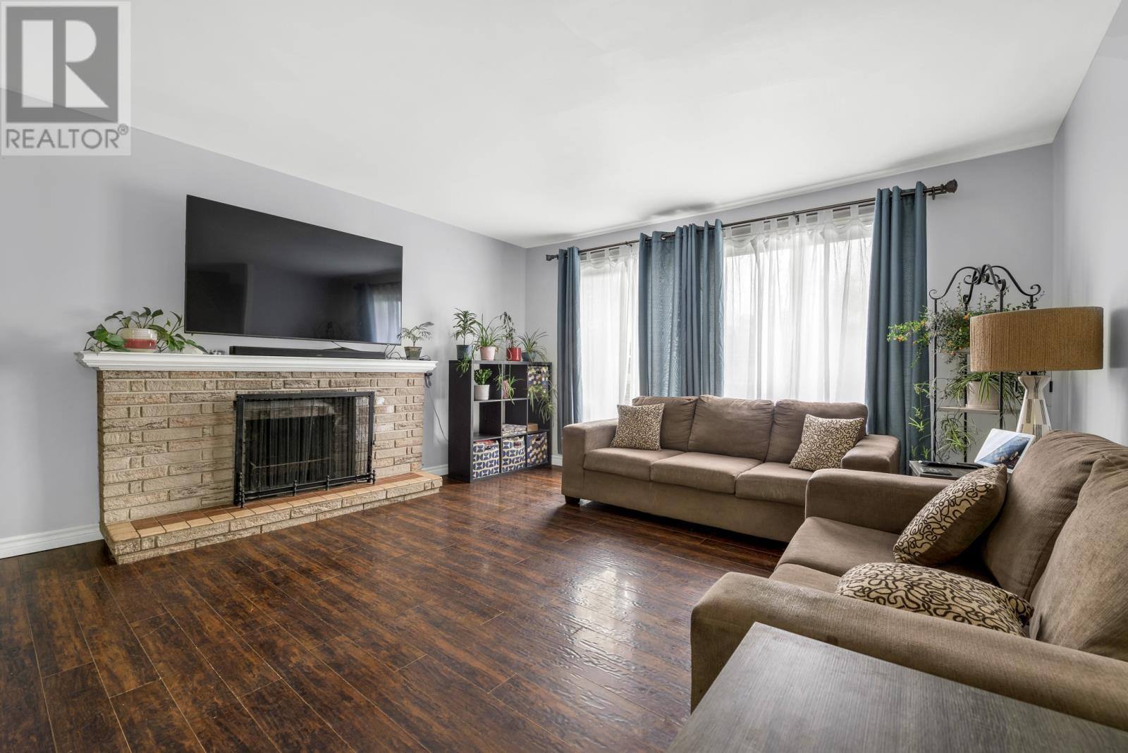 61 Reid Street, photo 6 of 40