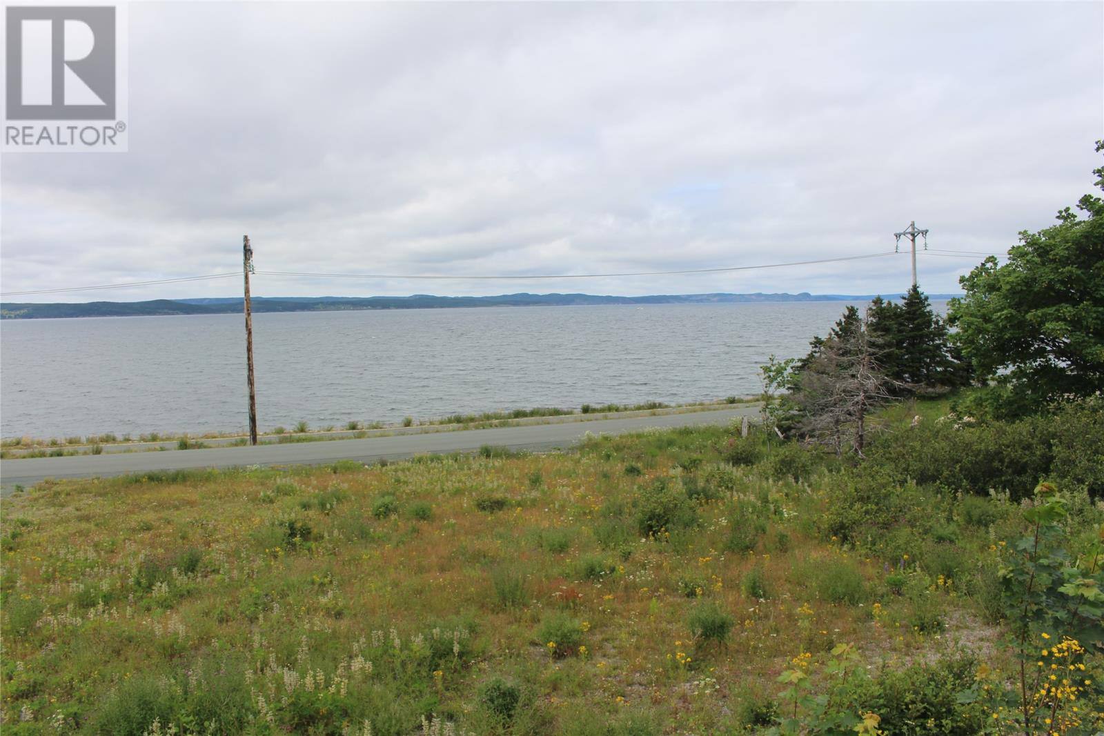 285-287 Seal Cove Road, photo 2 of 9