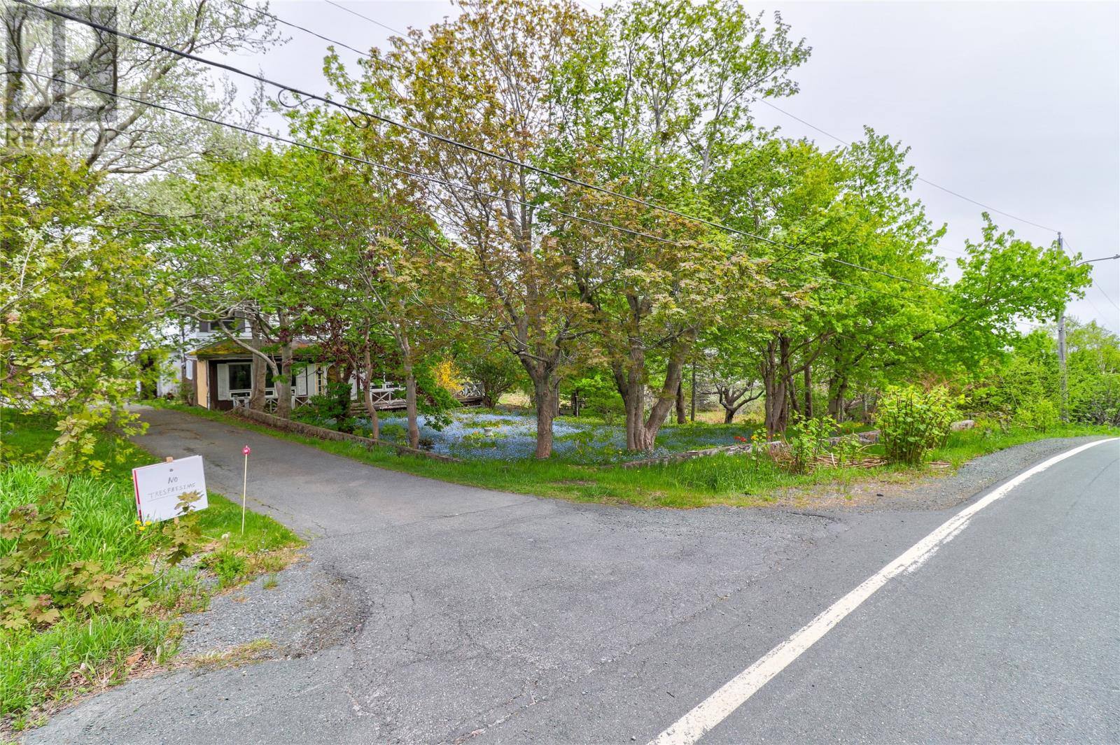 434 Allandale Road, photo 4 of 28