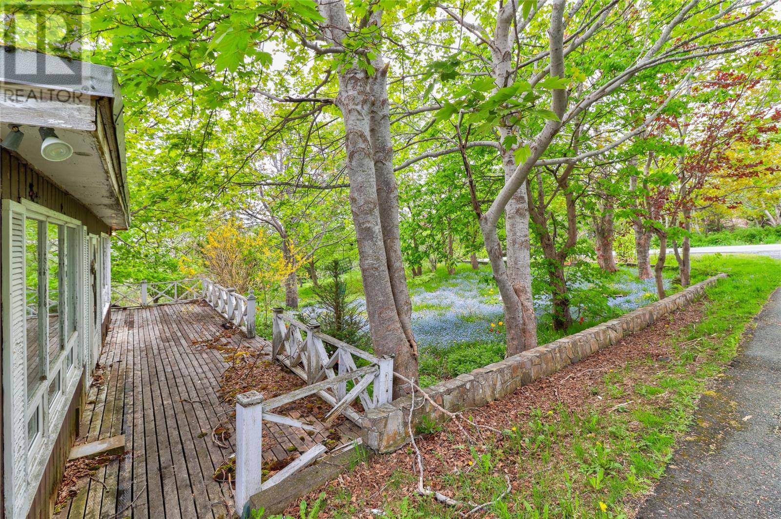 434 Allandale Road, photo 6 of 28