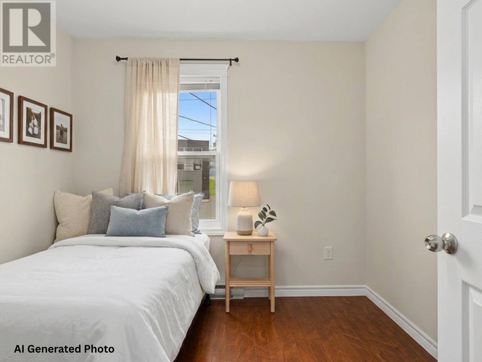 21 Blackmarsh Road, photo 15 of 19
