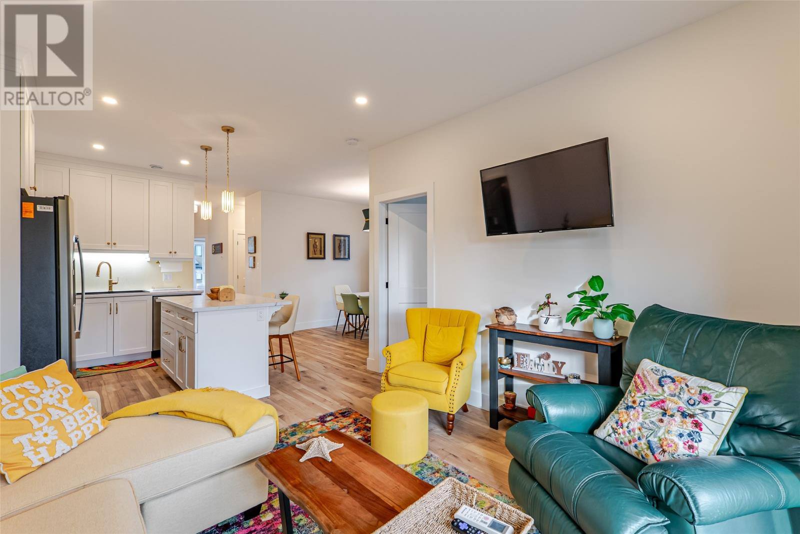 33 Cedar Hill Place, photo 10 of 29