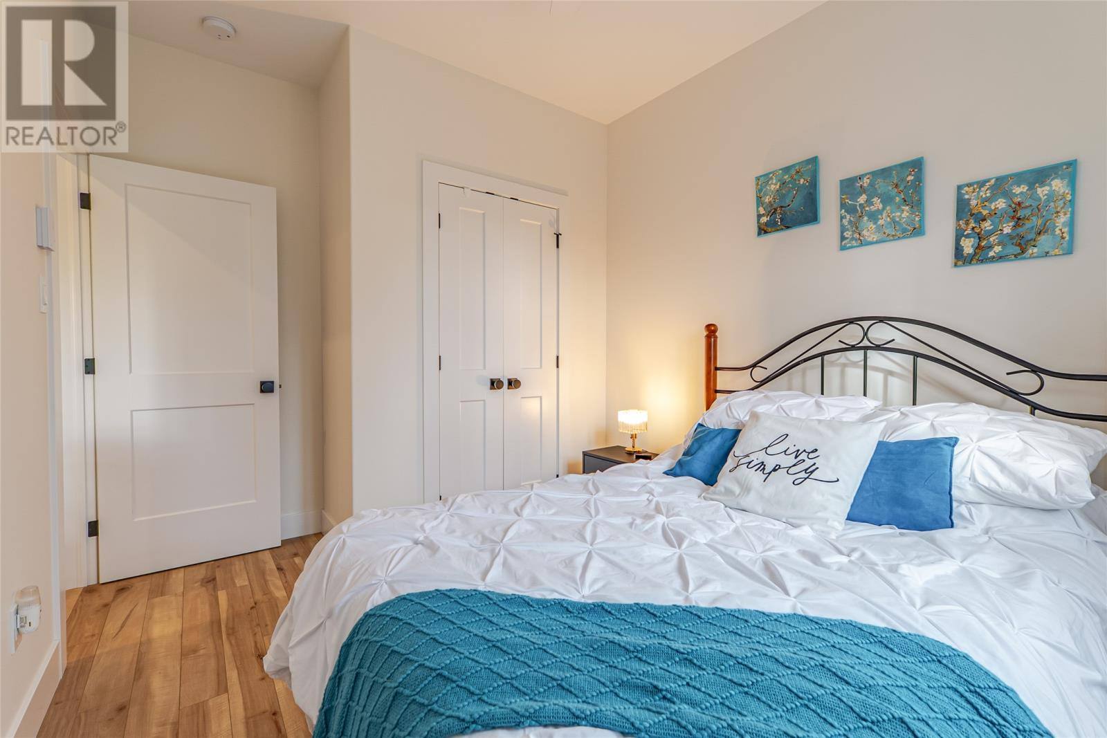 33 Cedar Hill Place, photo 17 of 29