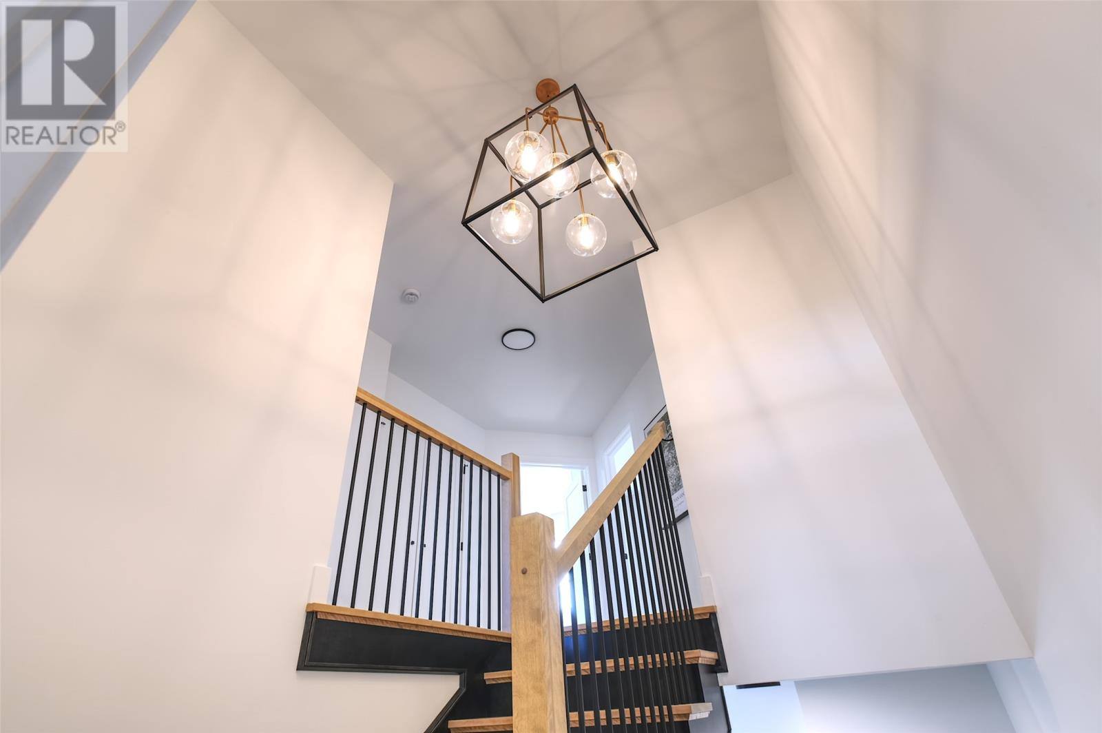 64 Trenton Drive, photo 21 of 39