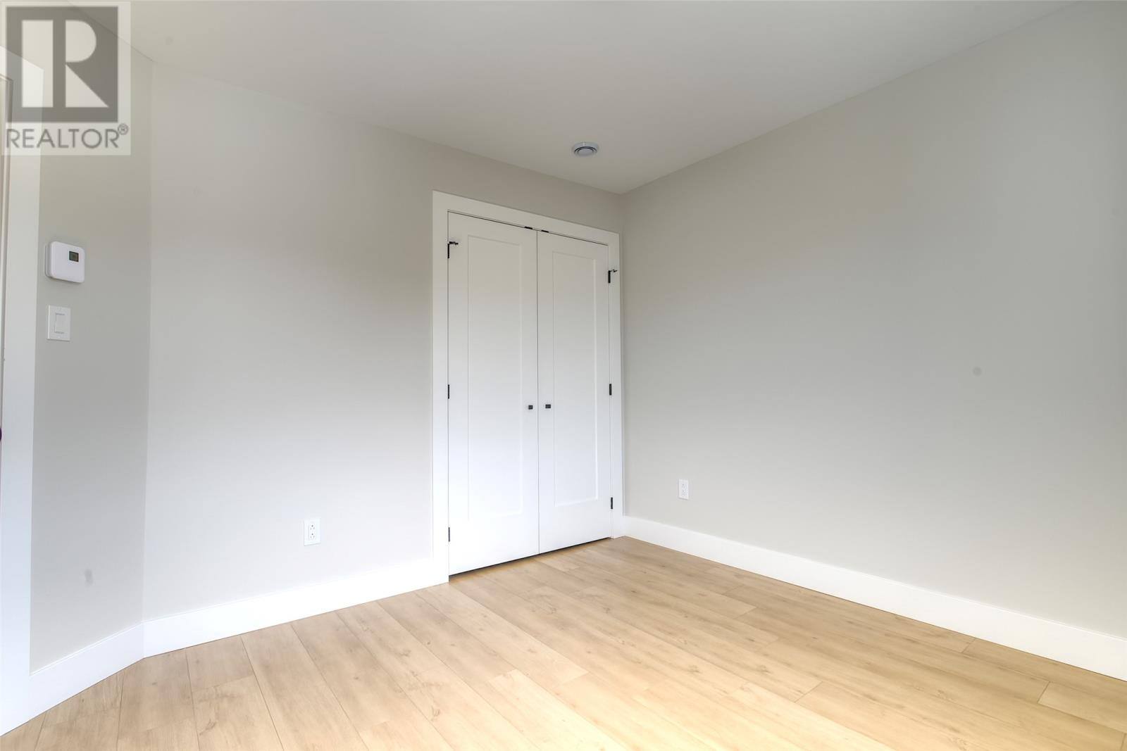 64 Trenton Drive, photo 23 of 39