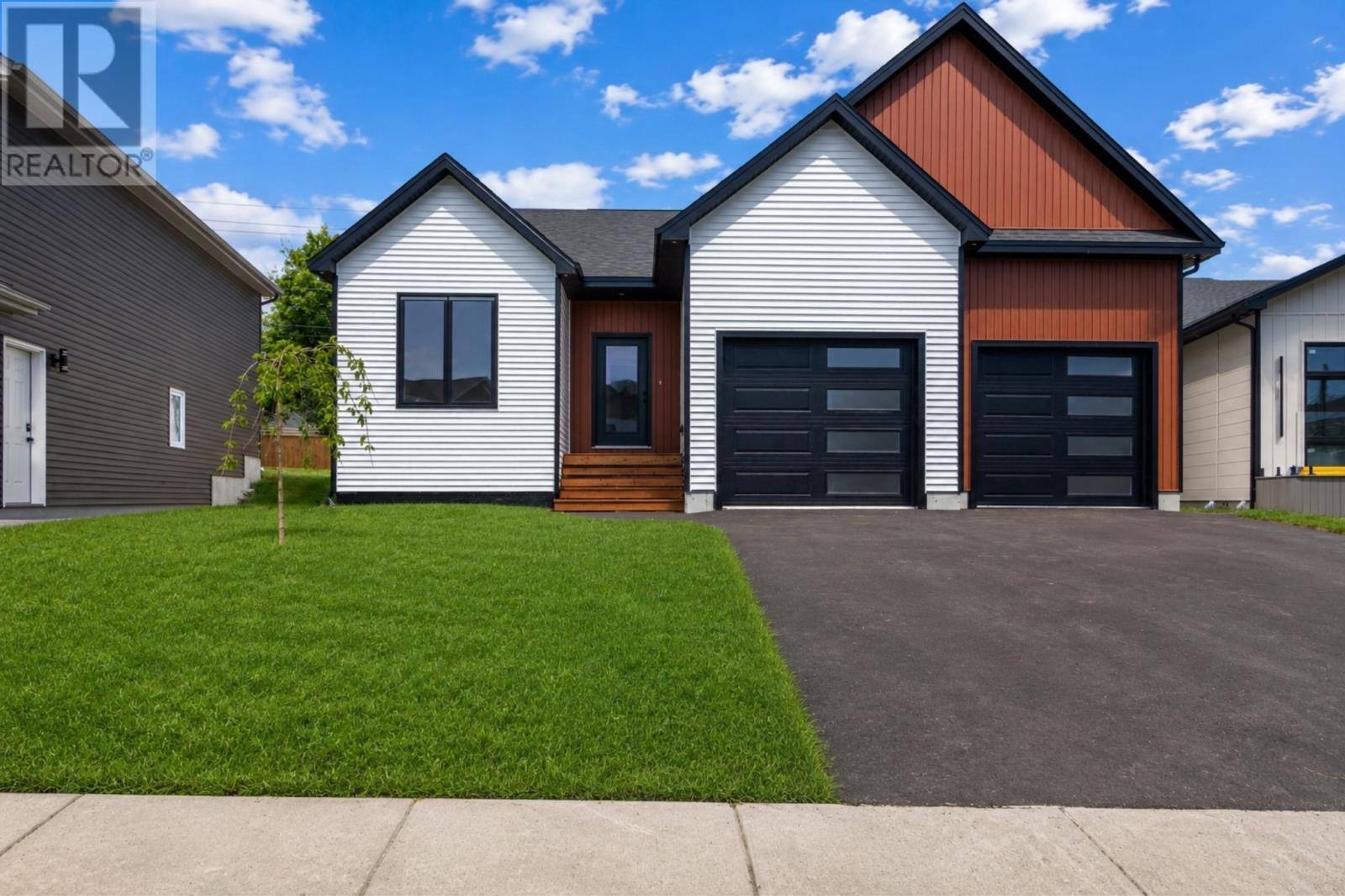 190 Castle Bridge Drive, photo 1 of 47