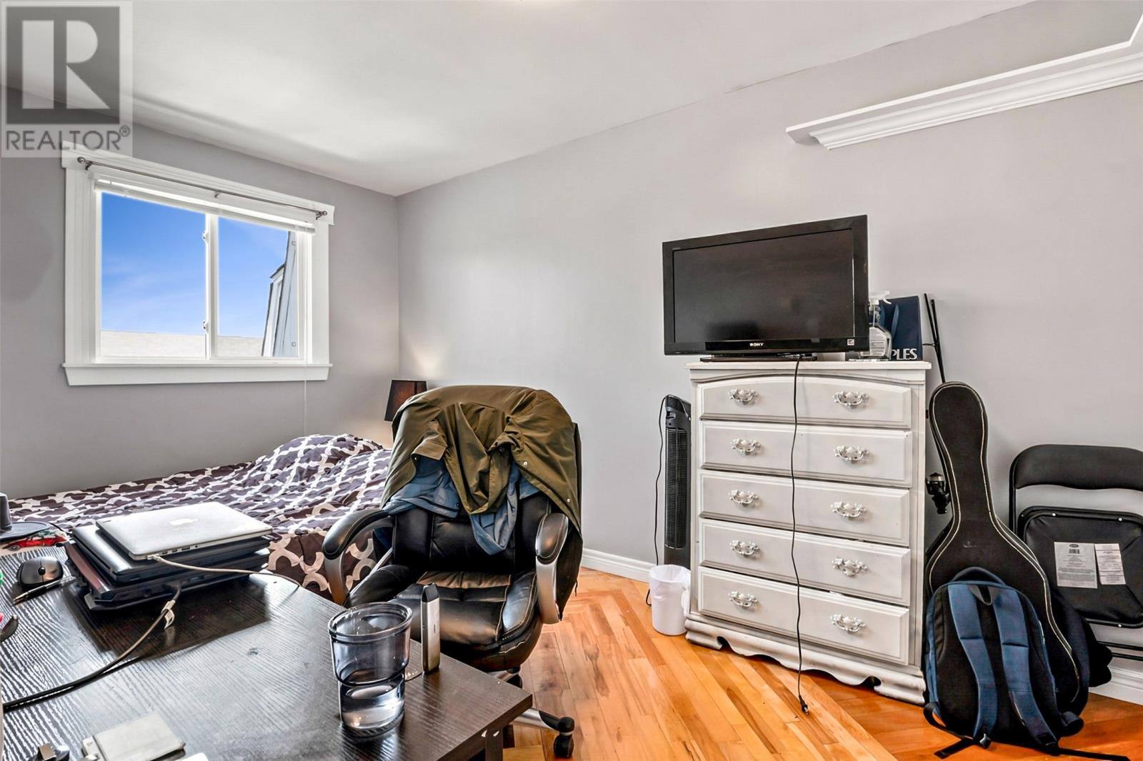 24 Nascopie Crescent, photo 14 of 17