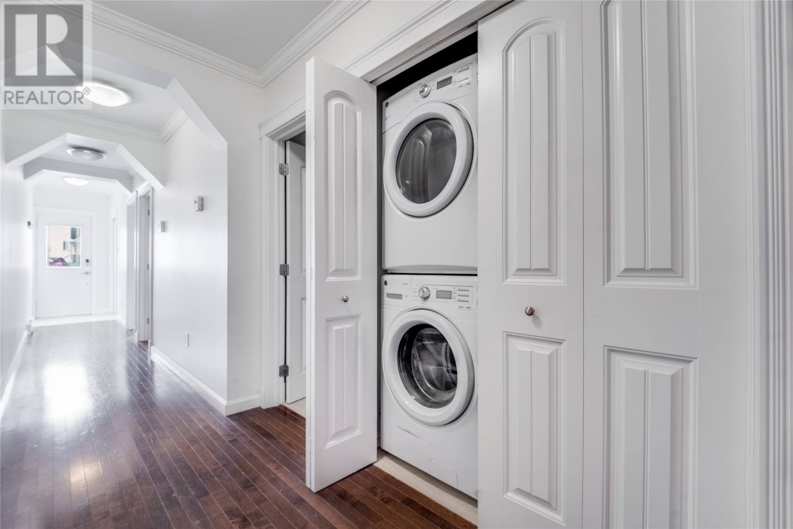 239 Craigmillar Avenue Unit#103, photo 9 of 13