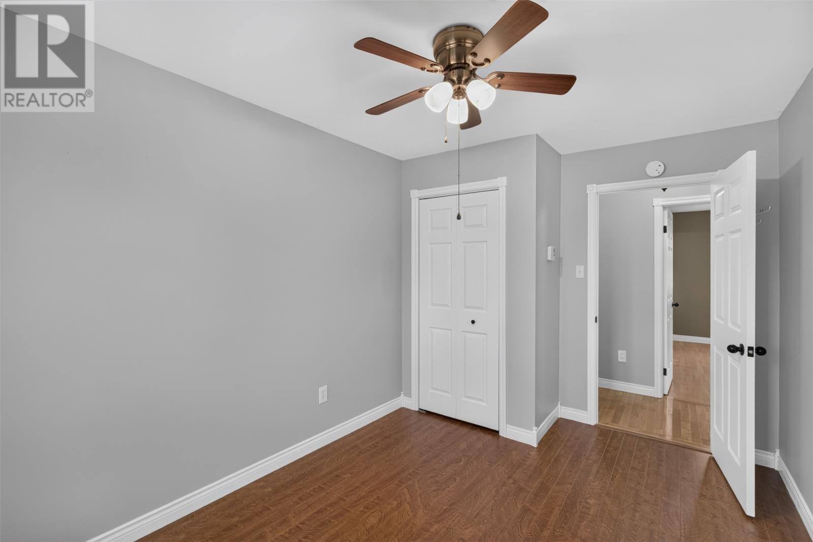 40 Ranger Avenue, photo 21 of 49