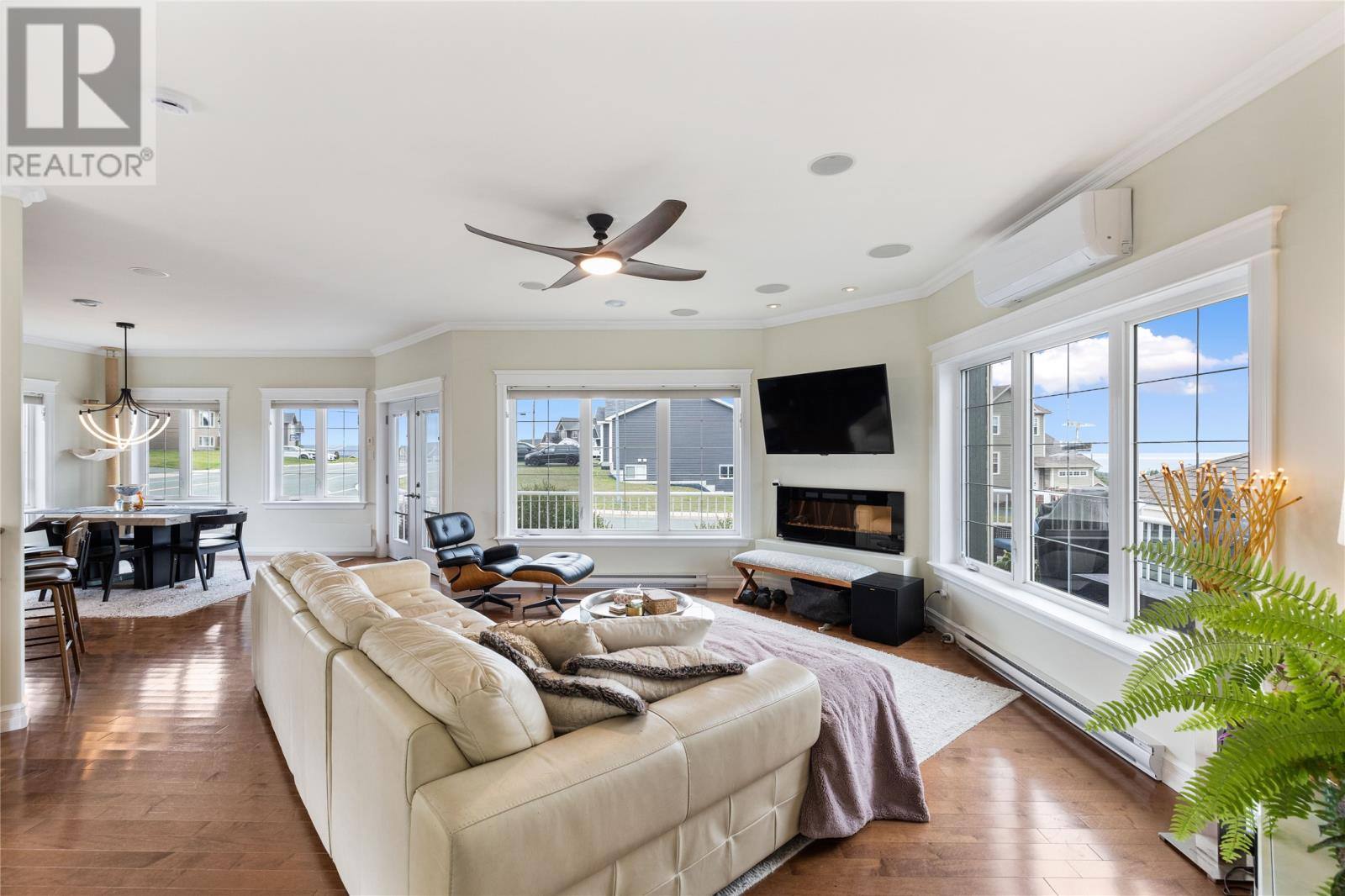 30 Sgt Donald Lucas Drive, photo 7 of 49