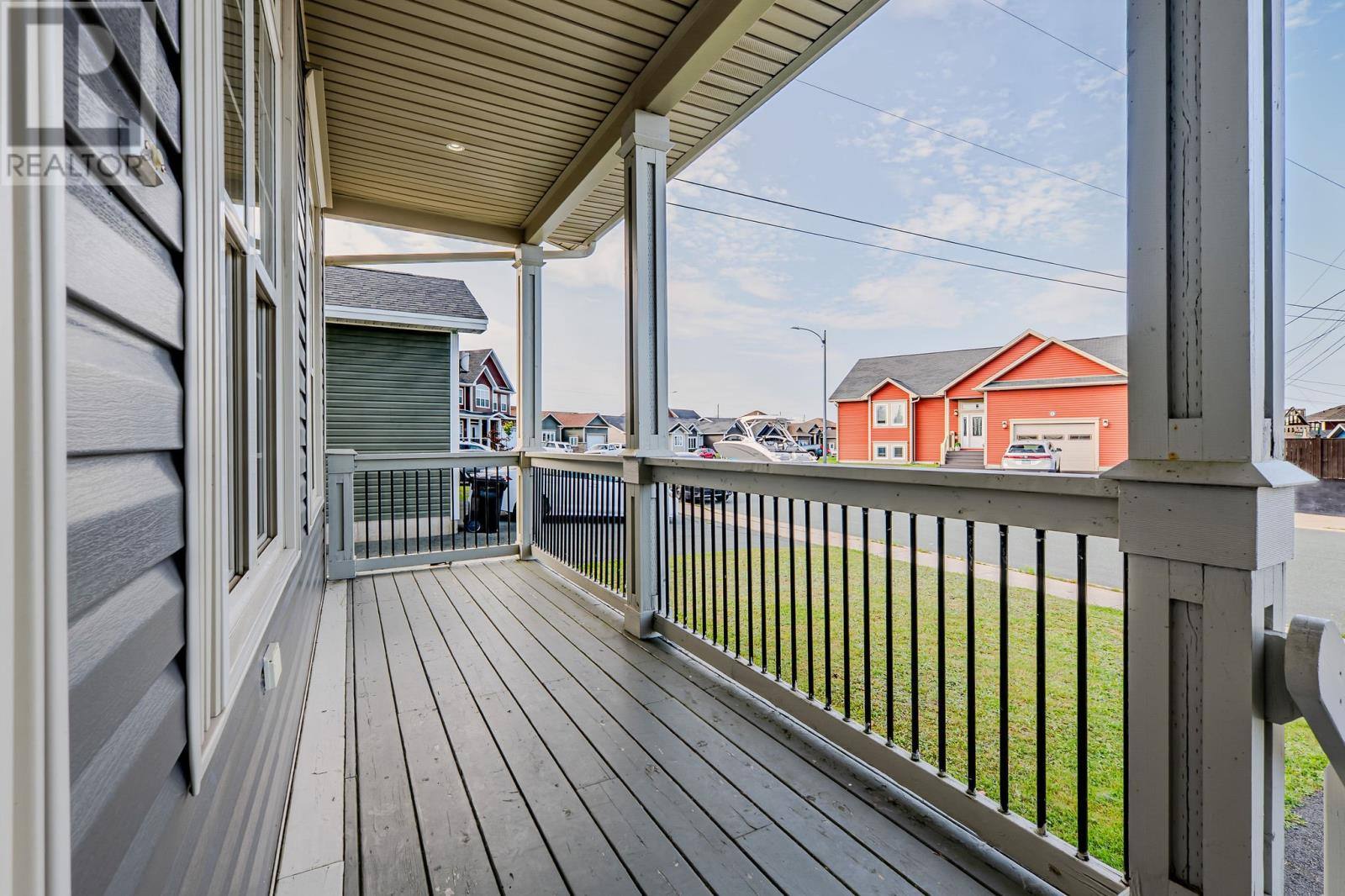 28 Kenai Crescent, photo 7 of 46