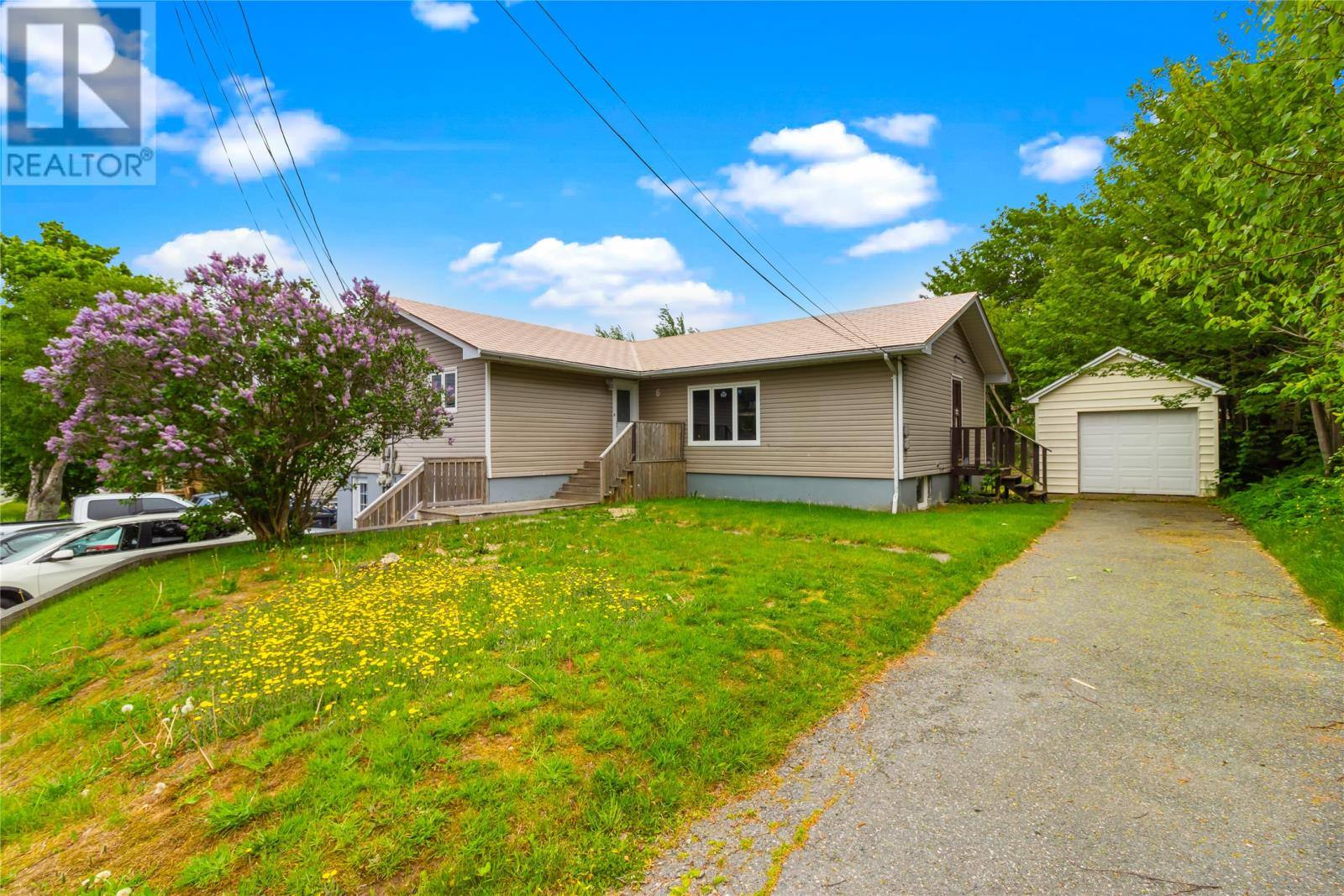 6 Riverview Avenue, photo 2 of 33
