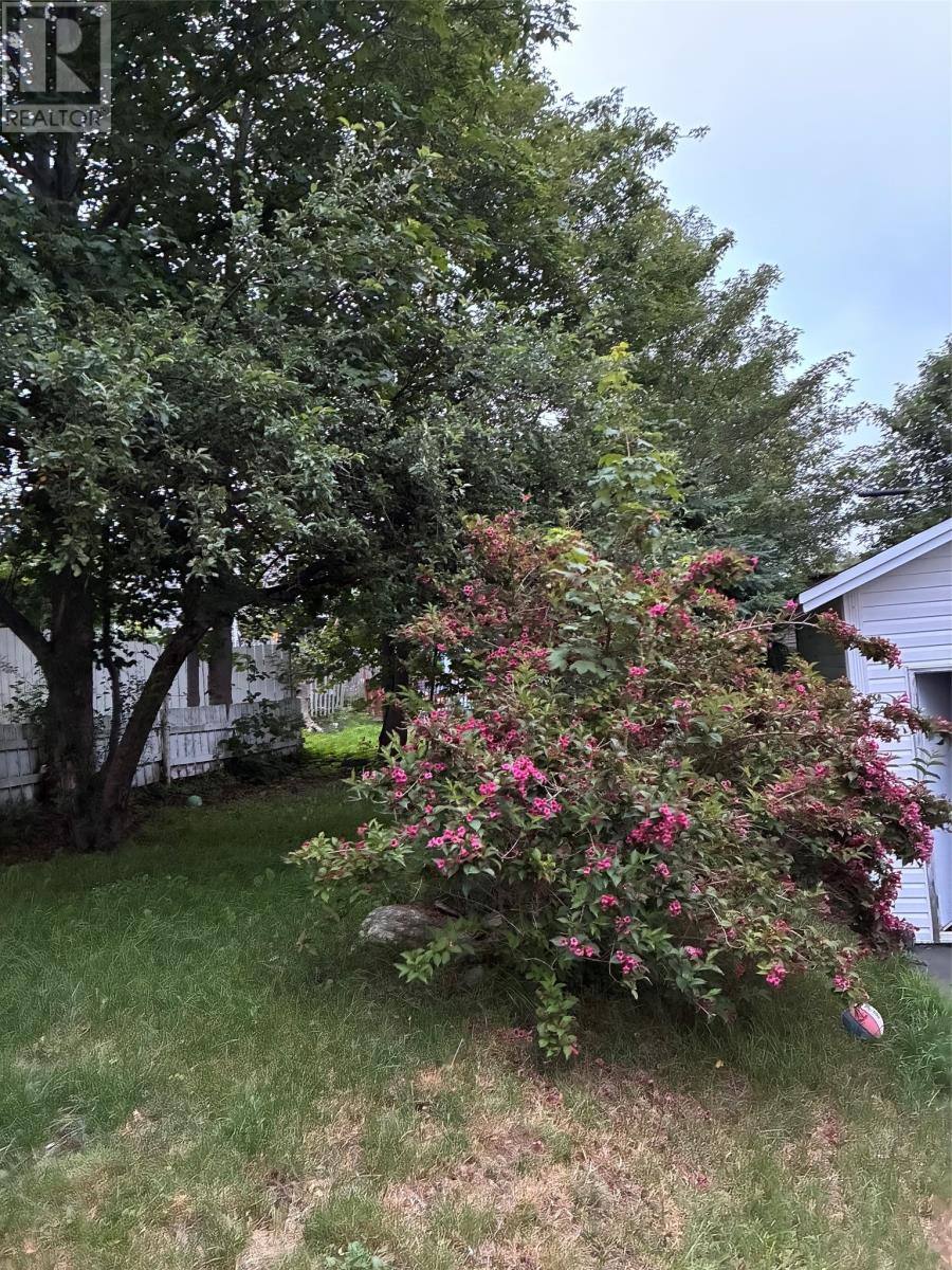 10 Morris Avenue, photo 8 of 42
