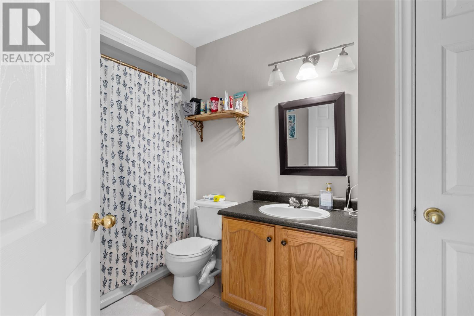 70 Winslow Street, photo 10 of 26