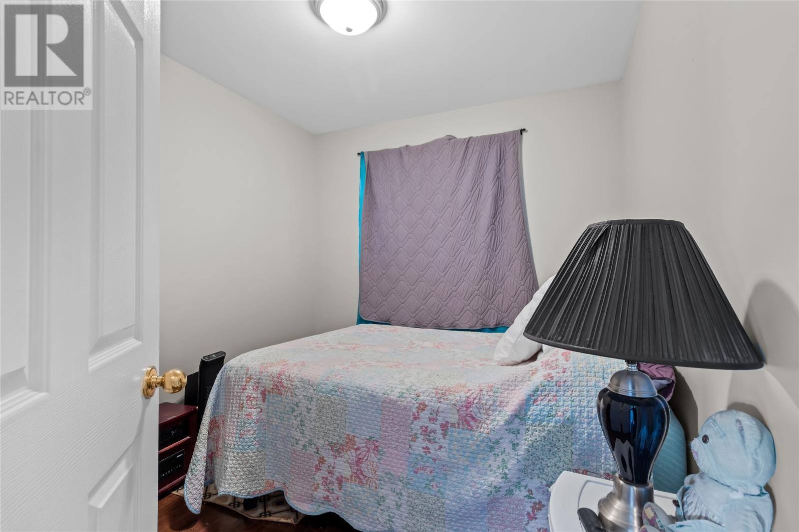 70 Winslow Street, photo 11 of 26
