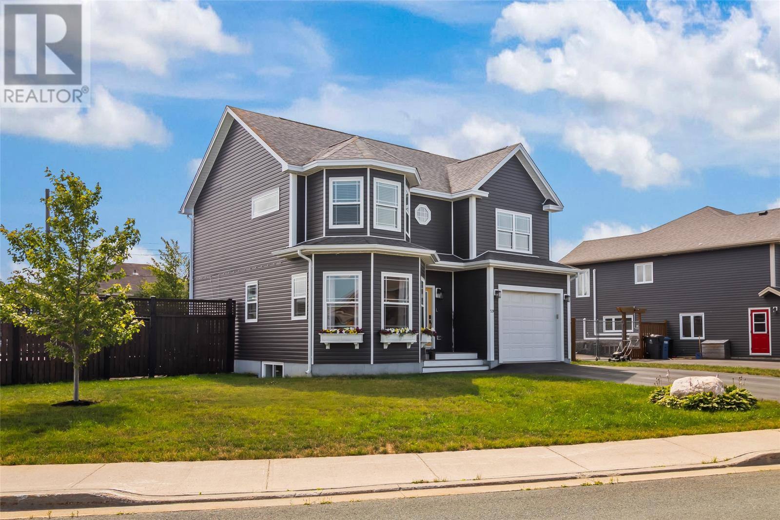 59 Bayview Heights, photo 2 of 37