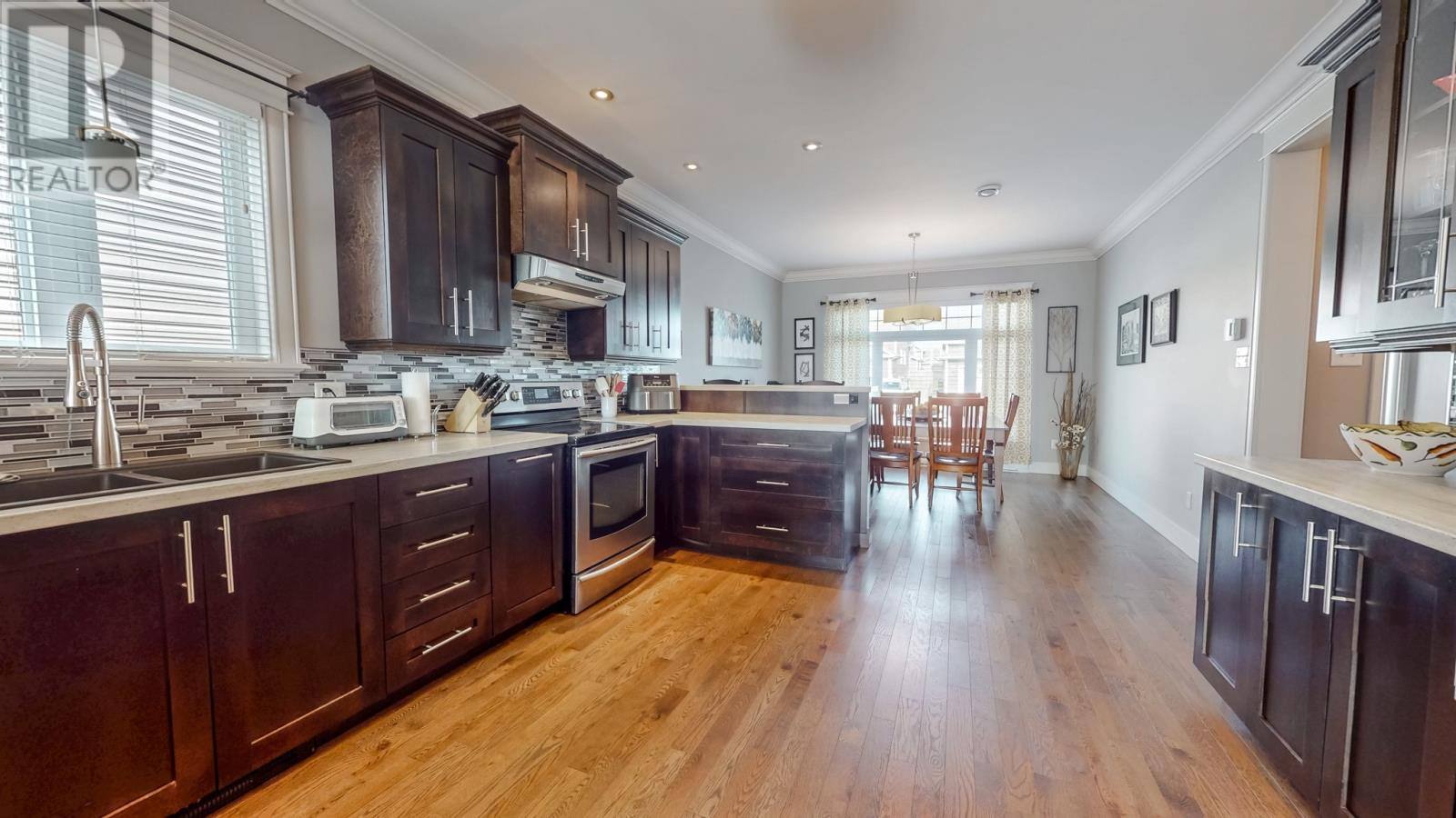 1 Kenai Crescent, photo 19 of 50