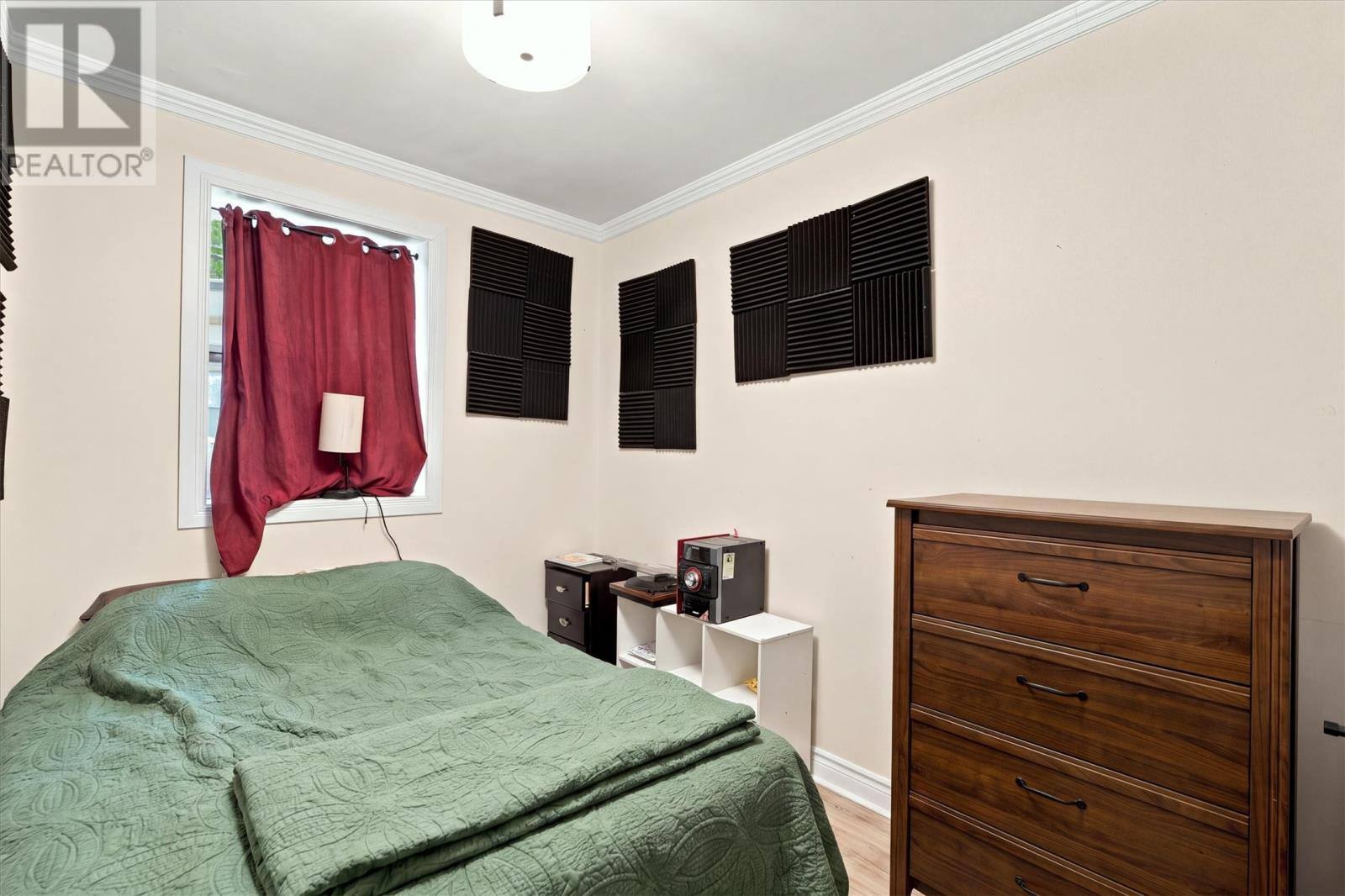 69 Kings Road, photo 12 of 15