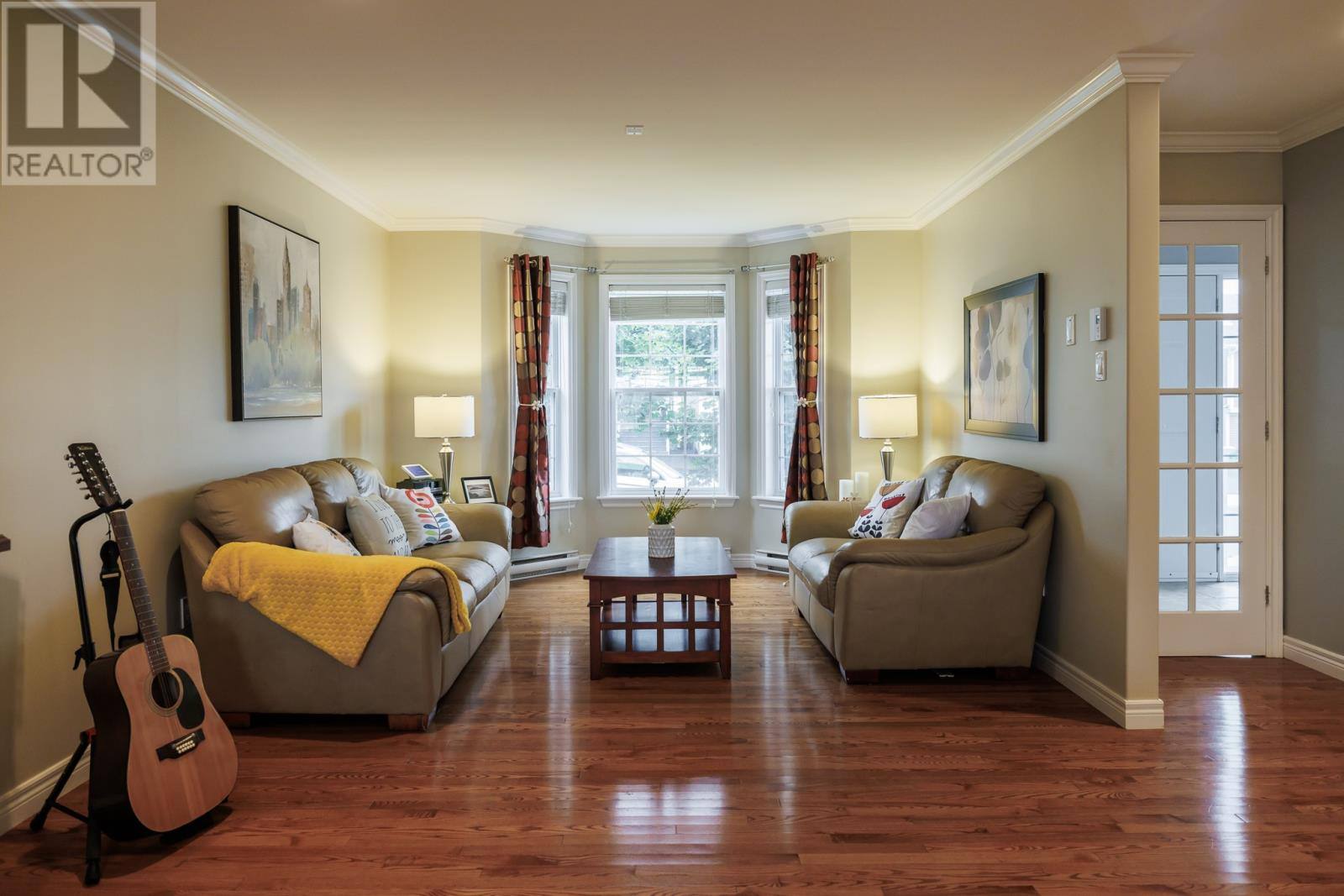 9 McCrae Street, photo 9 of 32
