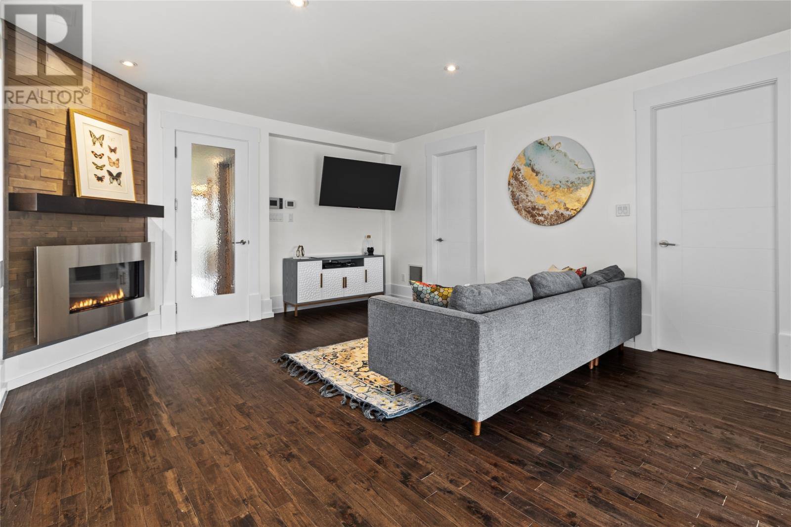 32 King Edward Place, photo 14 of 49