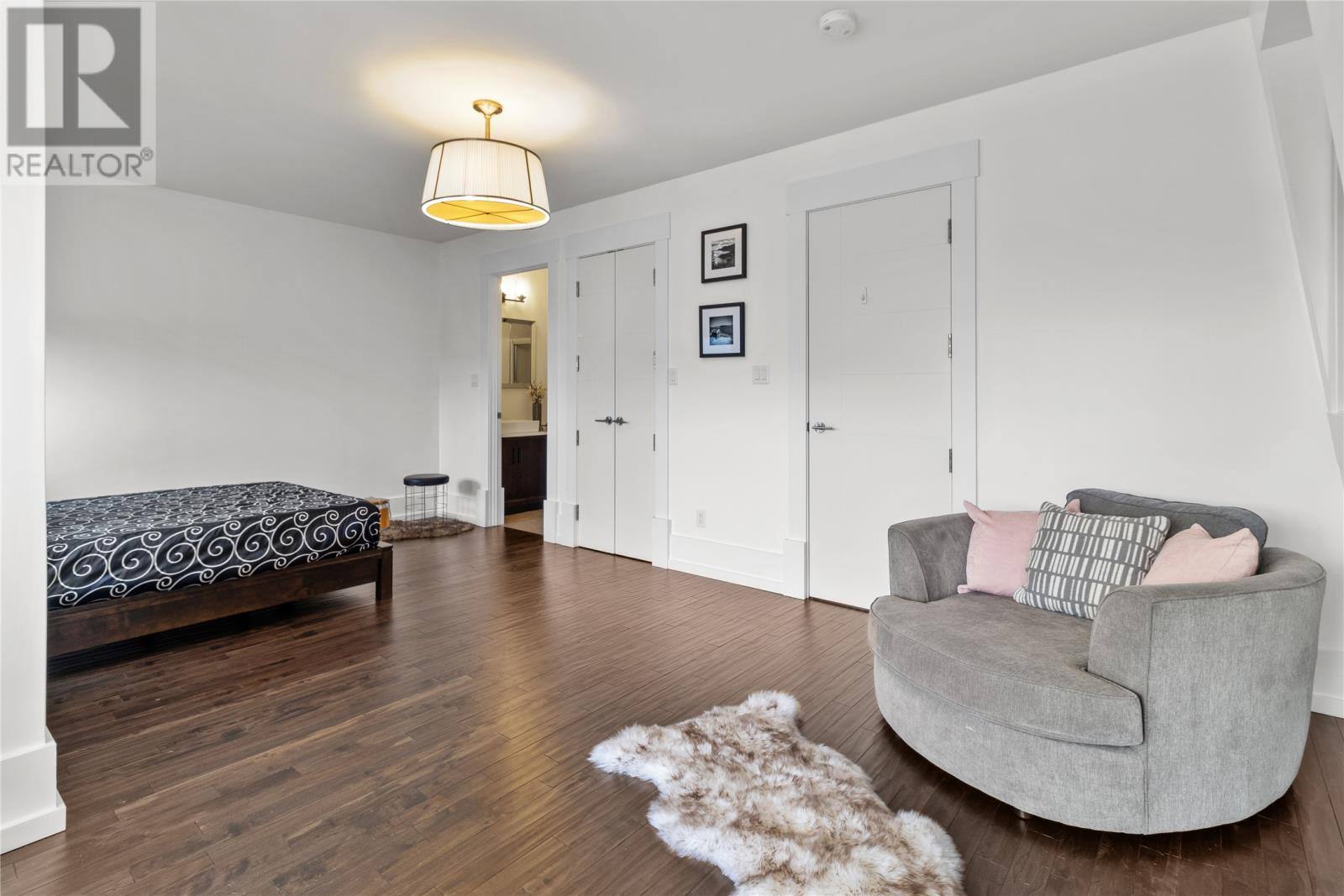 32 King Edward Place, photo 48 of 49