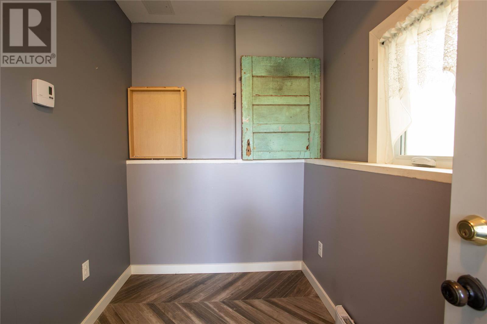 22 Irving Drive, photo 24 of 47
