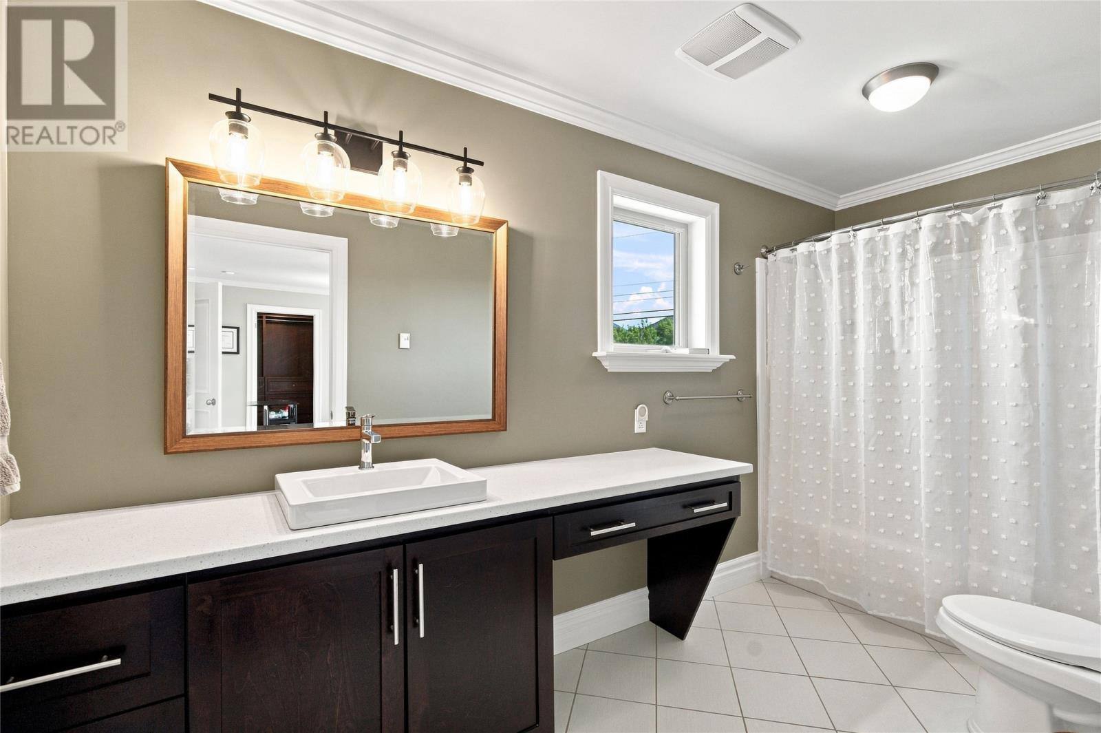 65 Cheyne Drive, photo 19 of 35